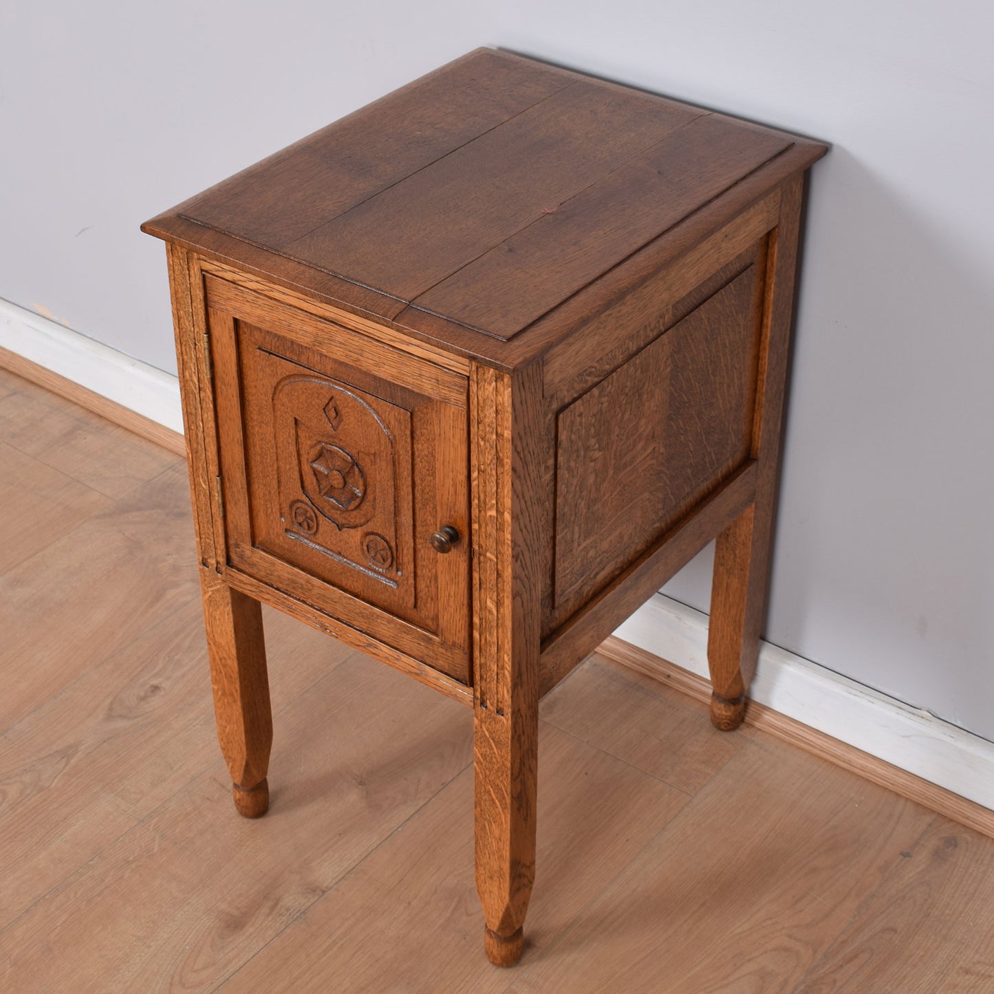 Small Oak Cupboard