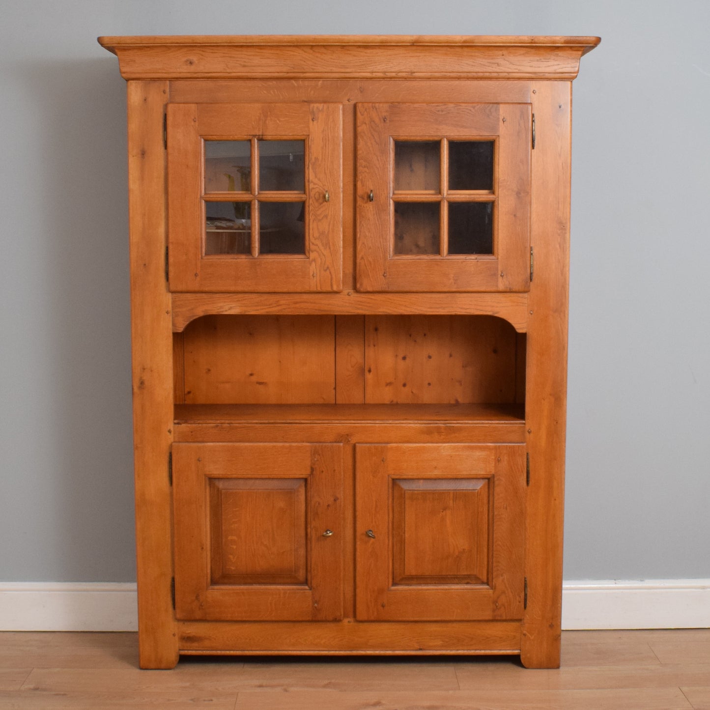 Large Oak Display Unit