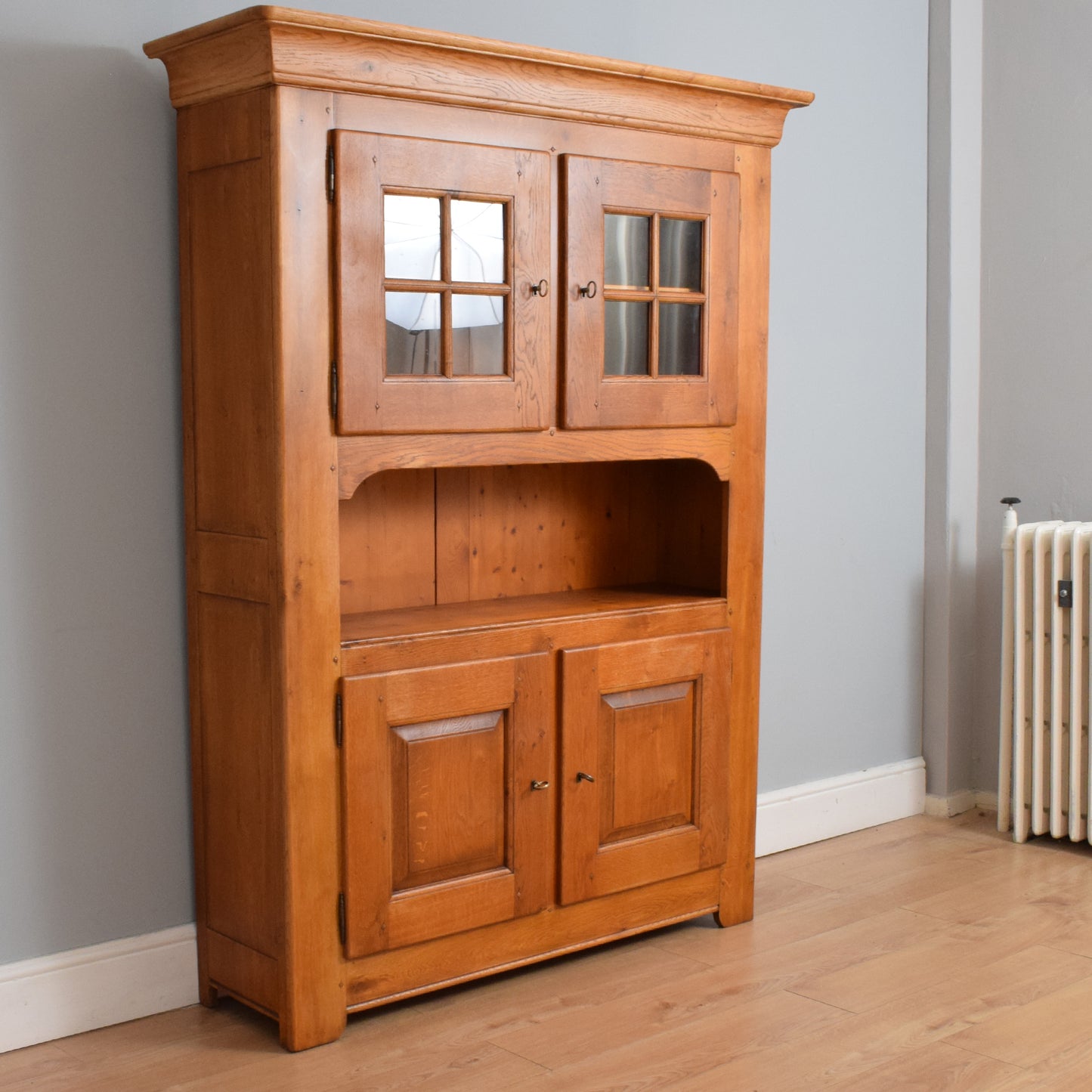 Large Oak Display Unit