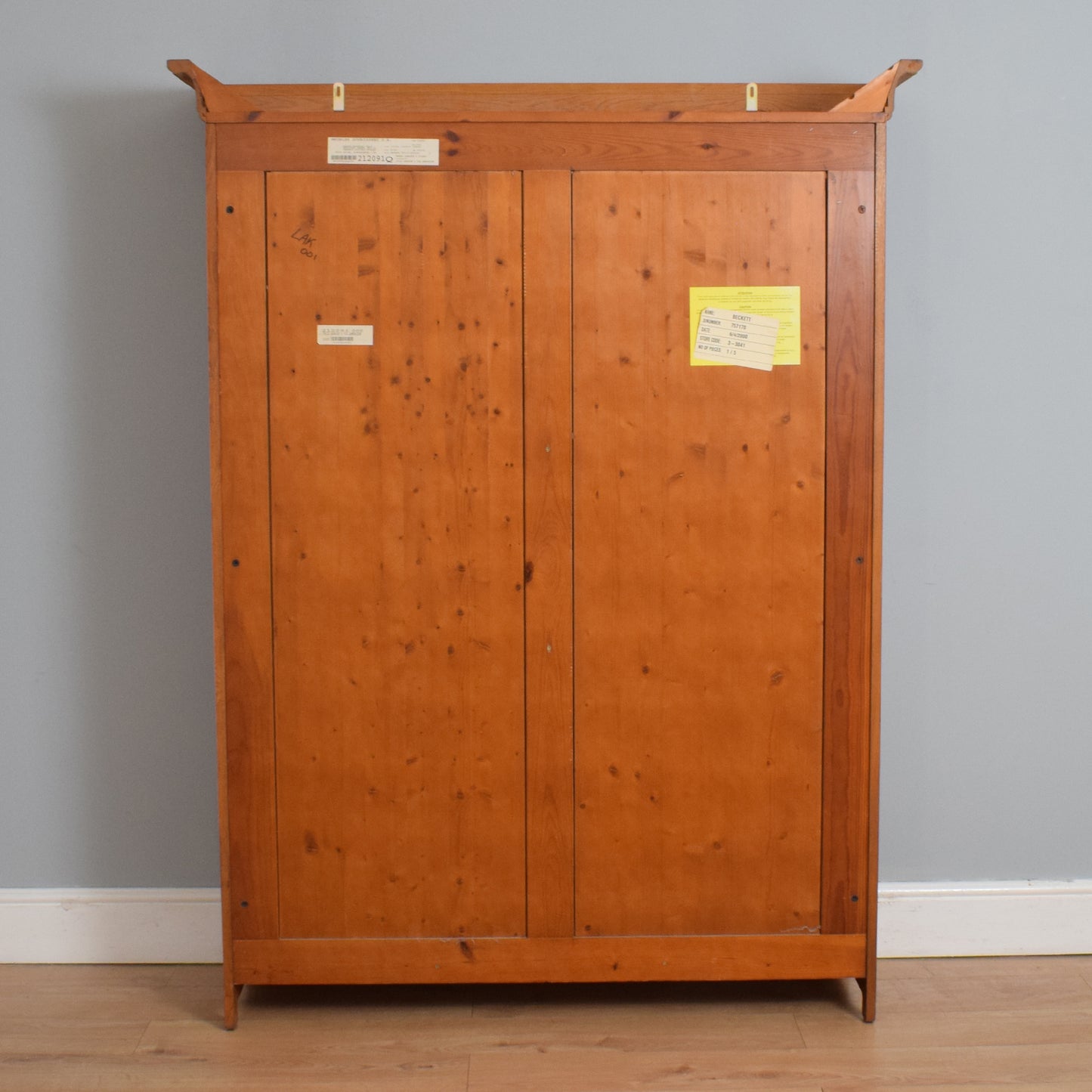 Large Oak Display Unit