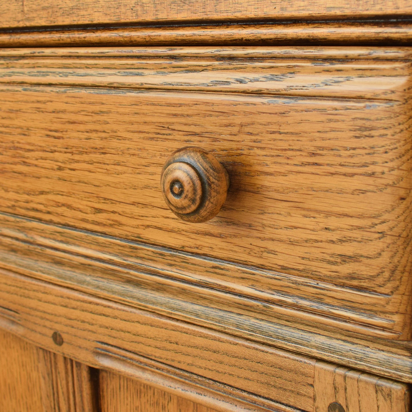 Ercol Court Cabinet