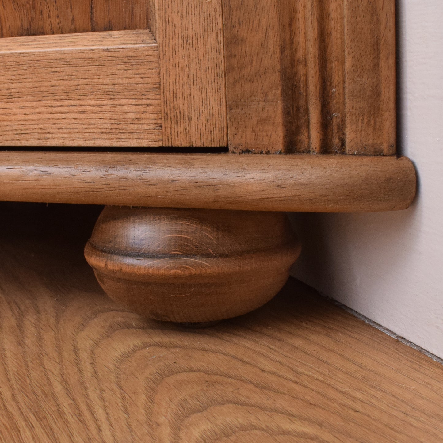 Restored Glazed Corner Unit