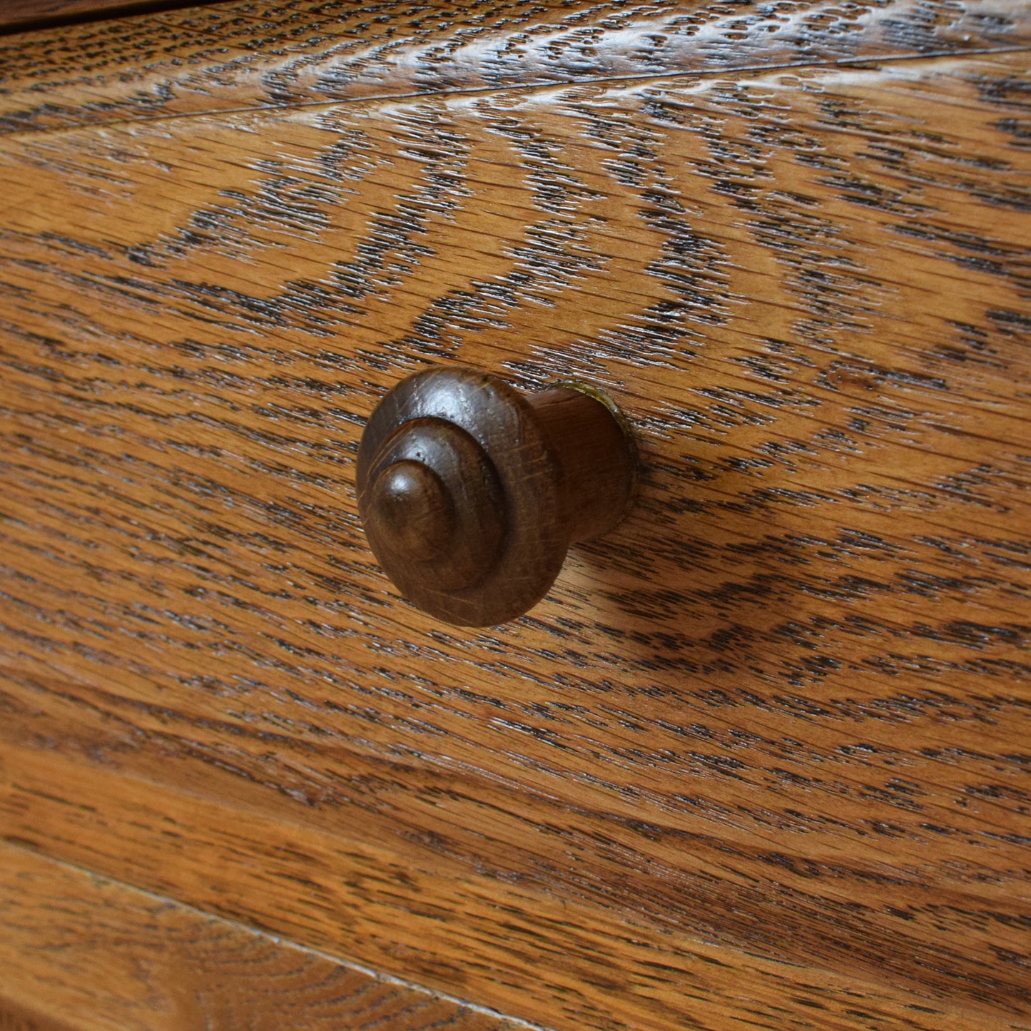 Traditional Oak Dresser