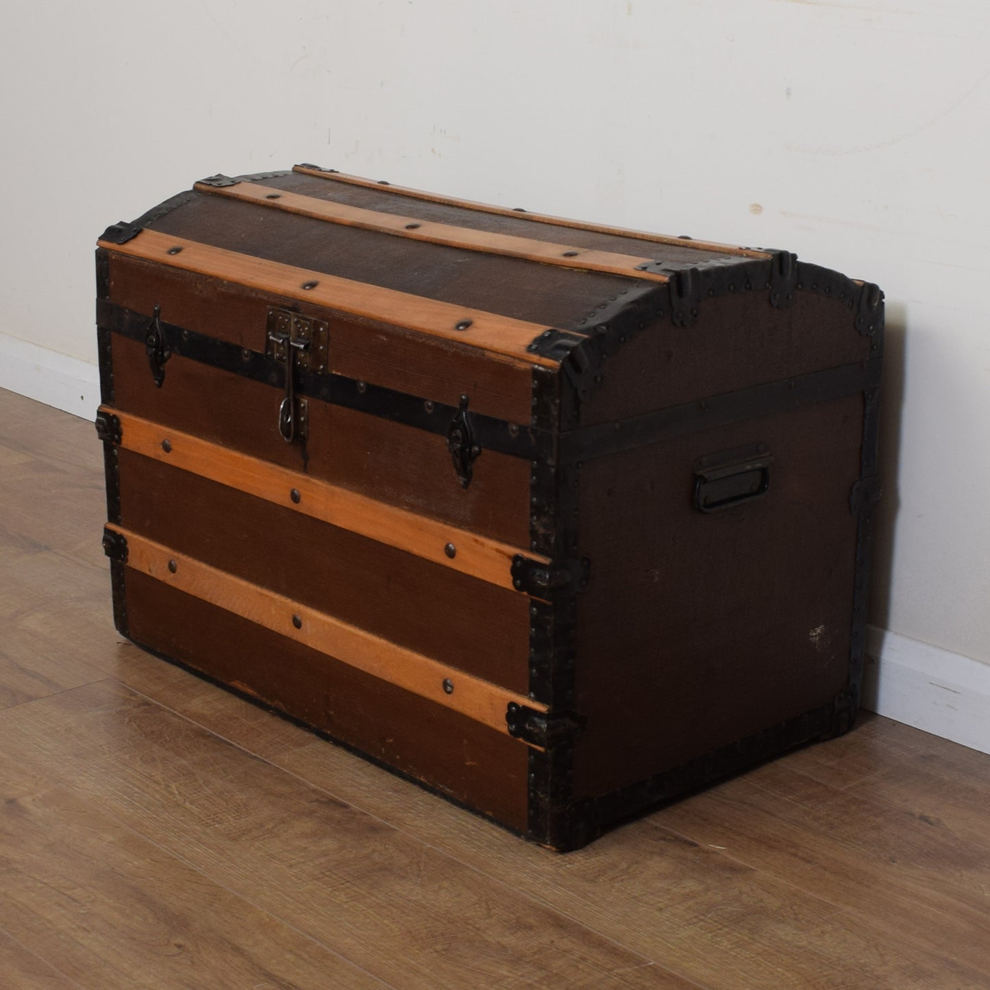 Vintage Treasure Chest Style Trunk