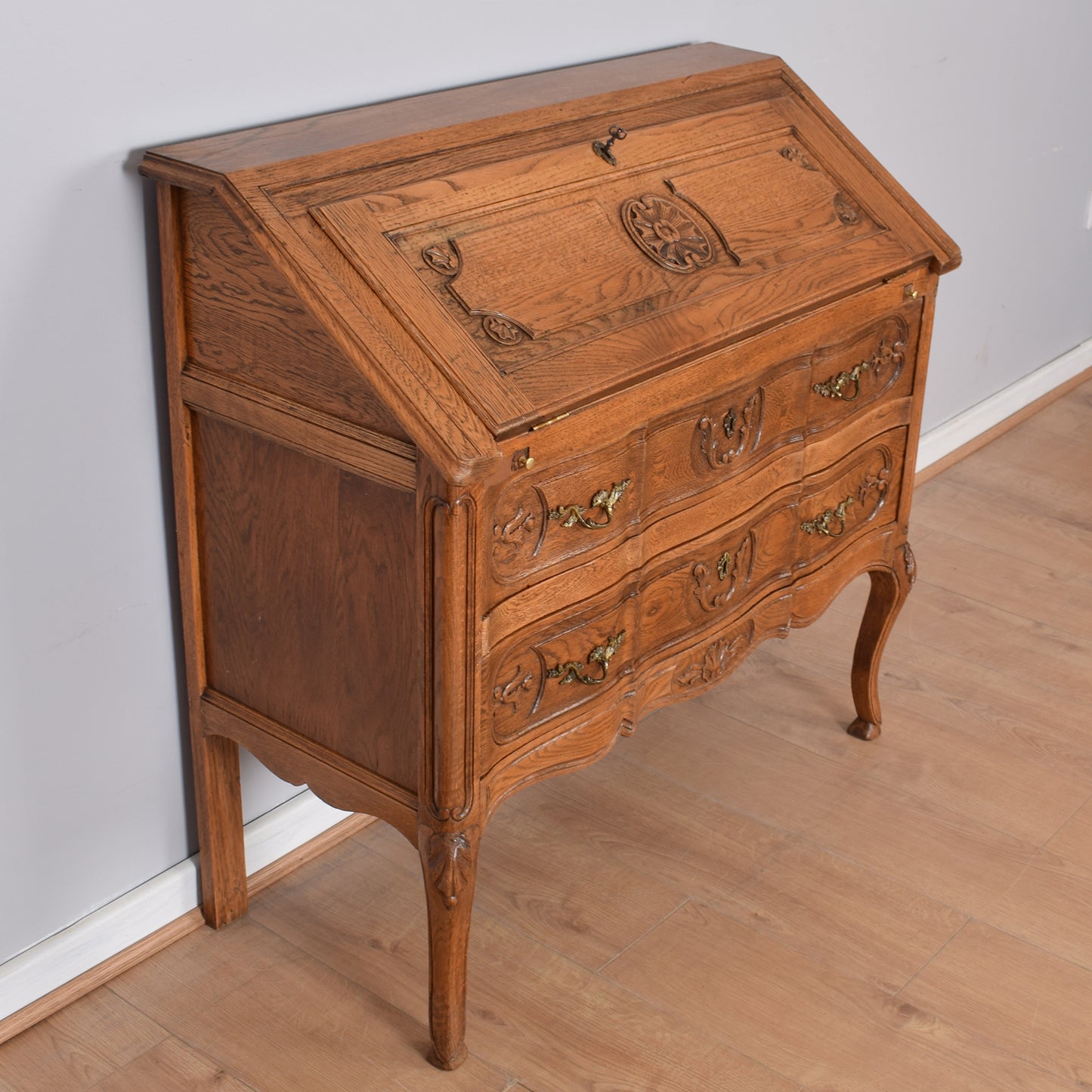 French Writing Bureau