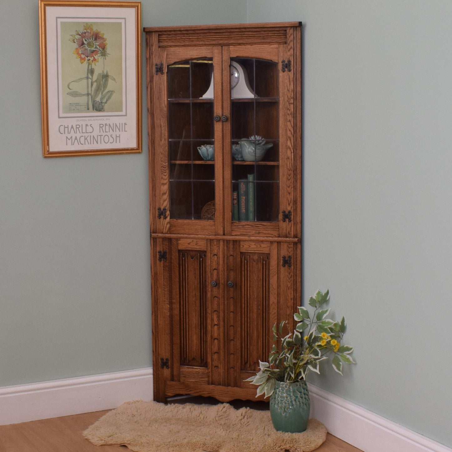 Traditional Oak Corner Unit