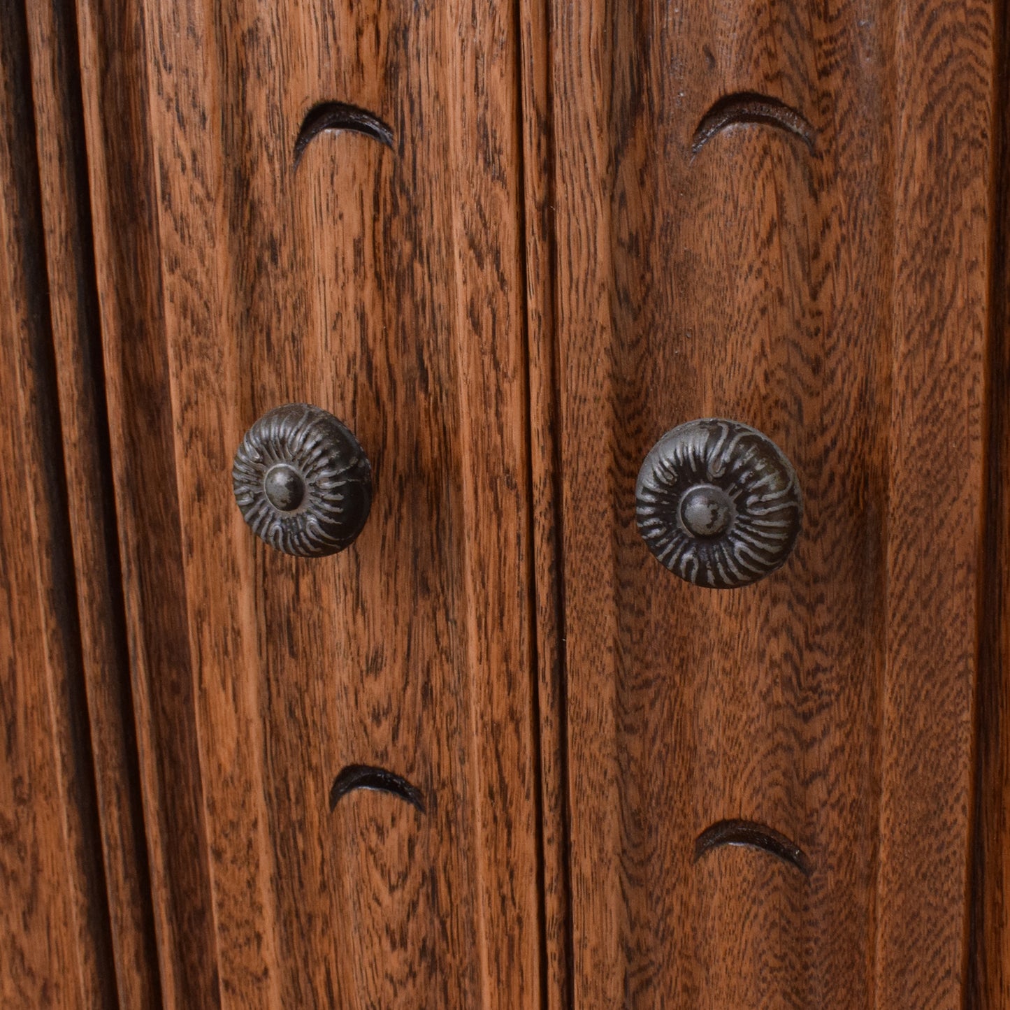 Traditional Oak Corner Unit