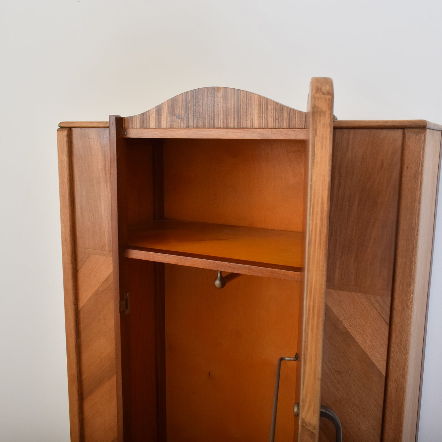 Restored Small Hallrobe