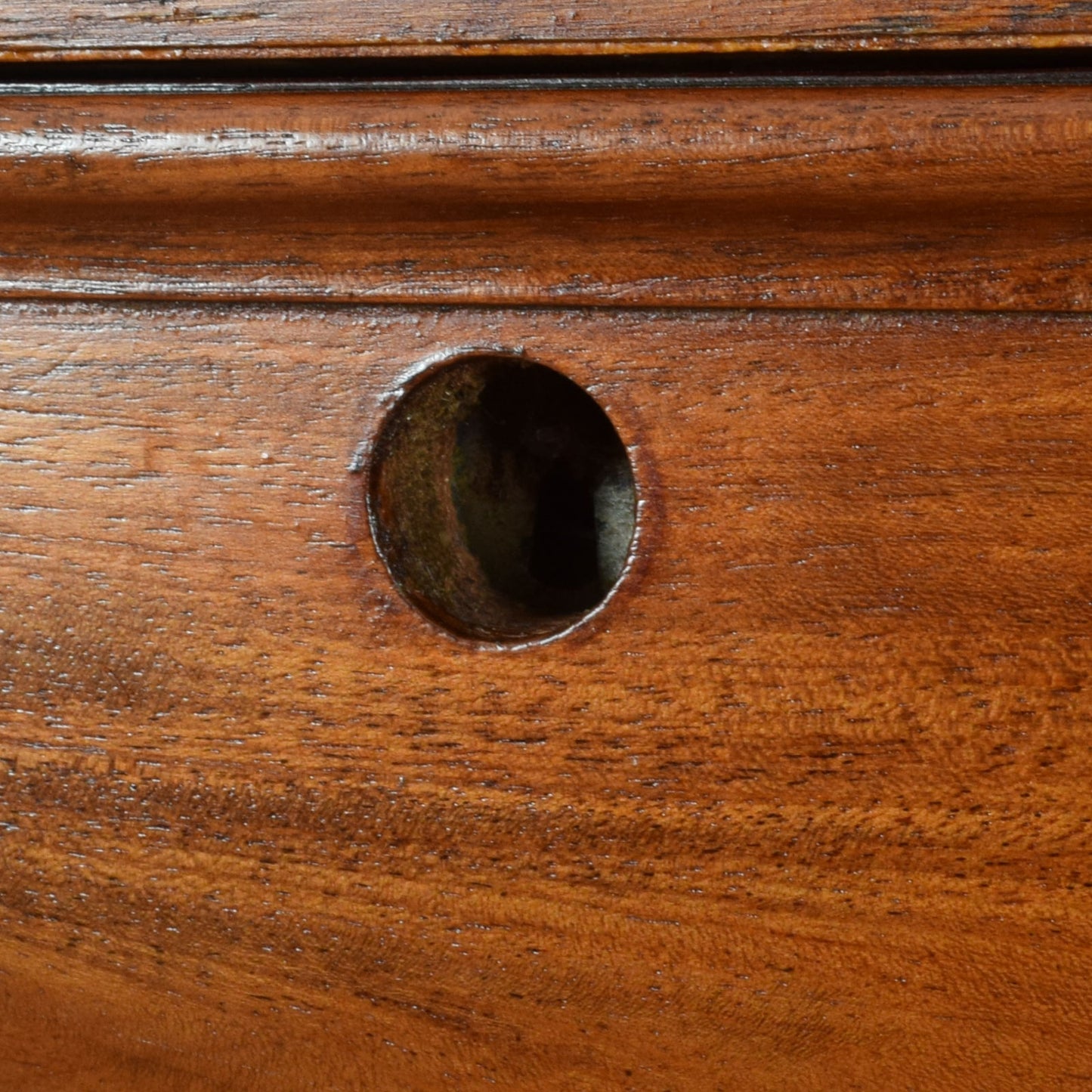 Large Mahogany Chest of Drawers