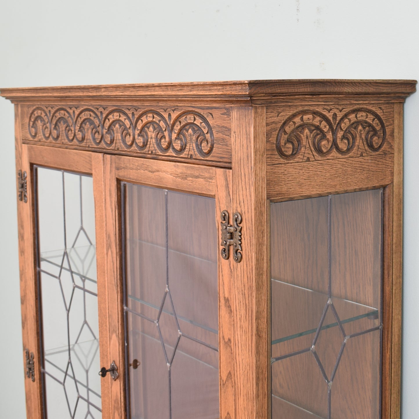 Old Charm Glass Cabinet