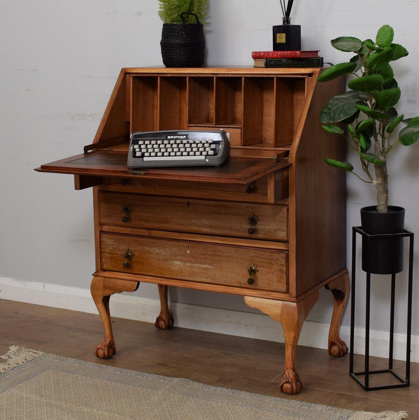 Restored Bureau