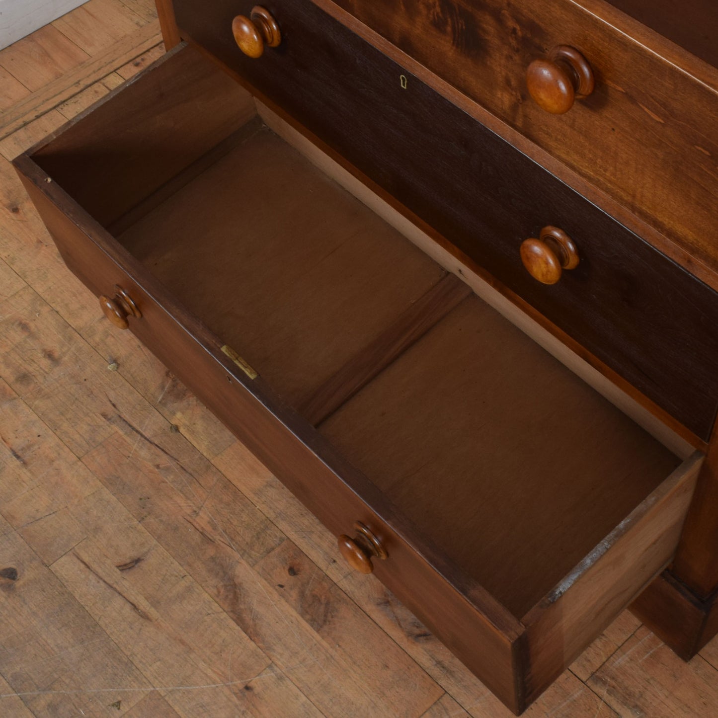 Large Mahogany Chest of Drawers
