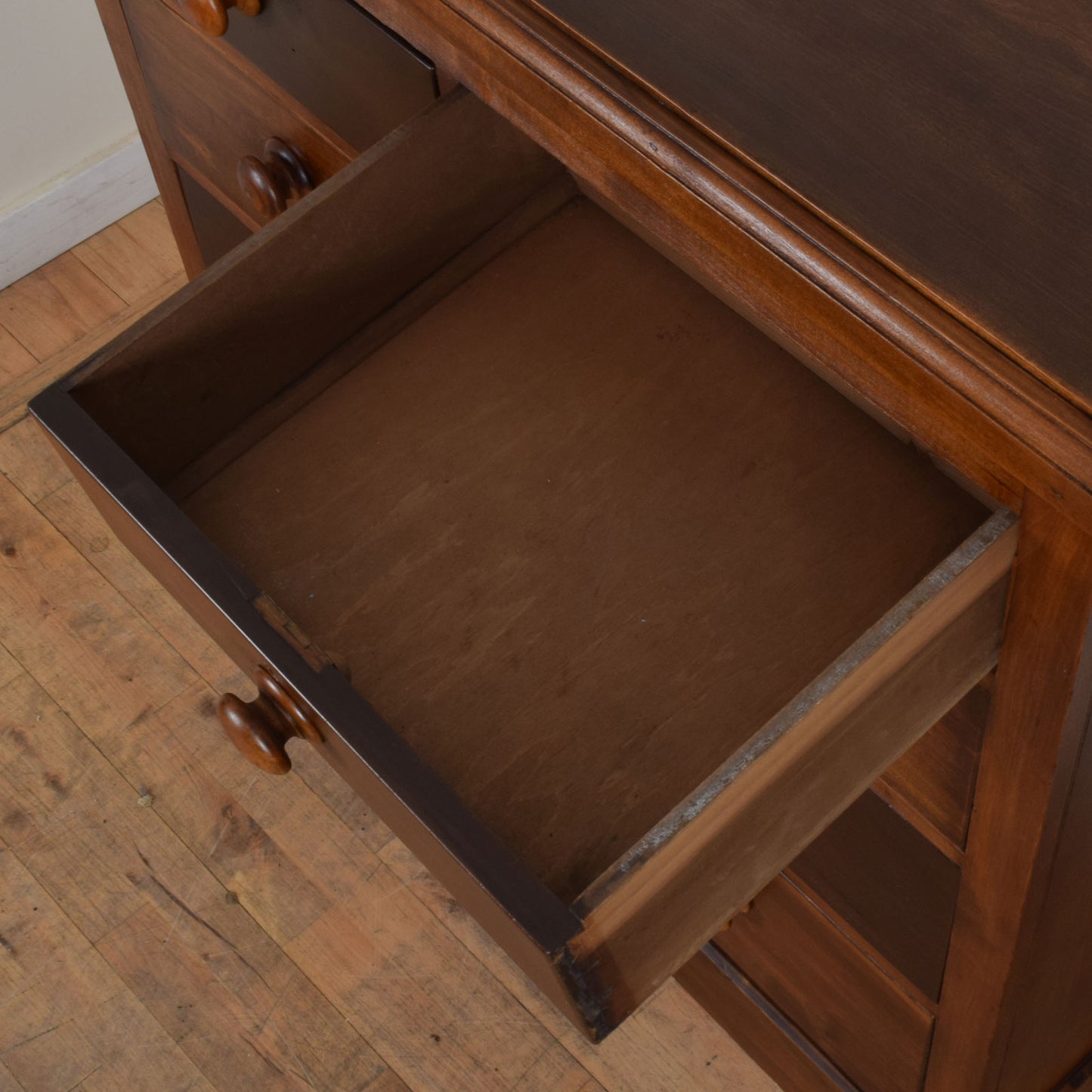 Large Mahogany Chest of Drawers