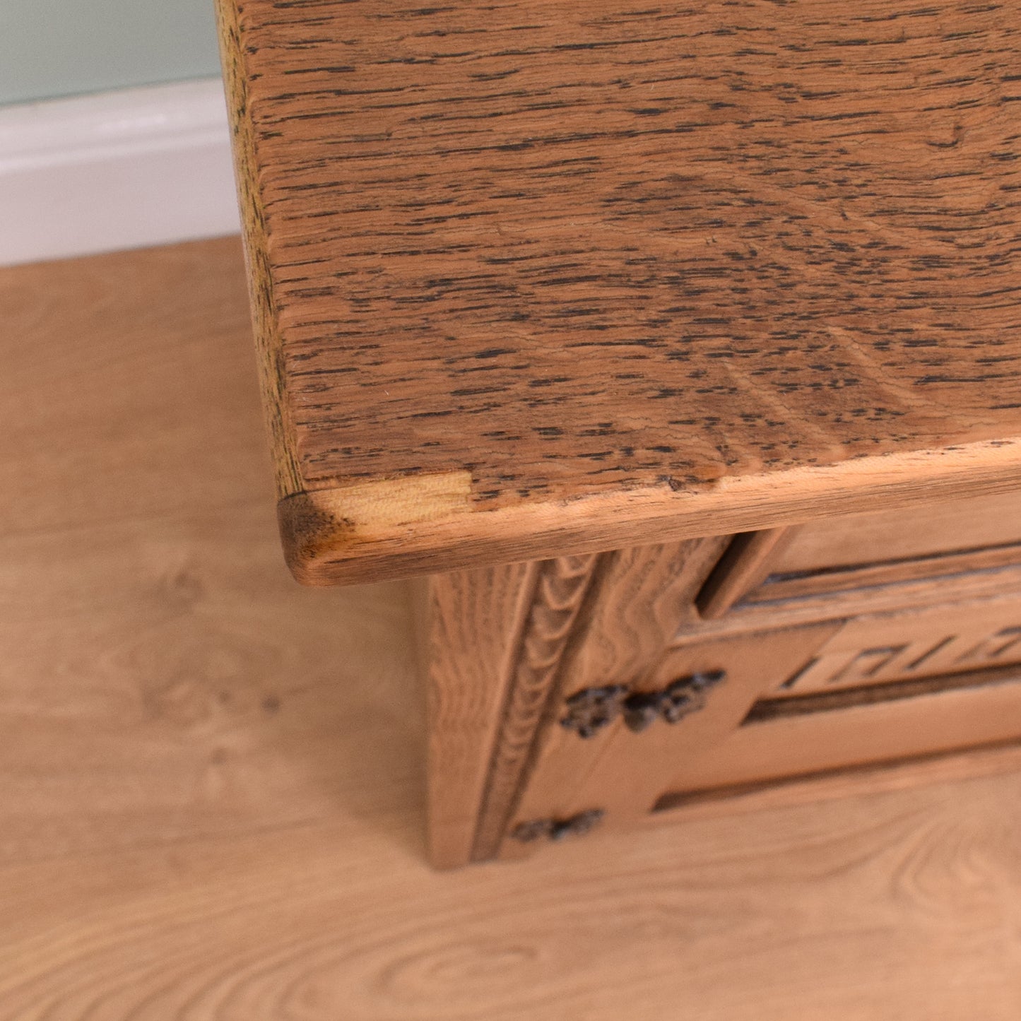 Jaycee Oak Sideboard