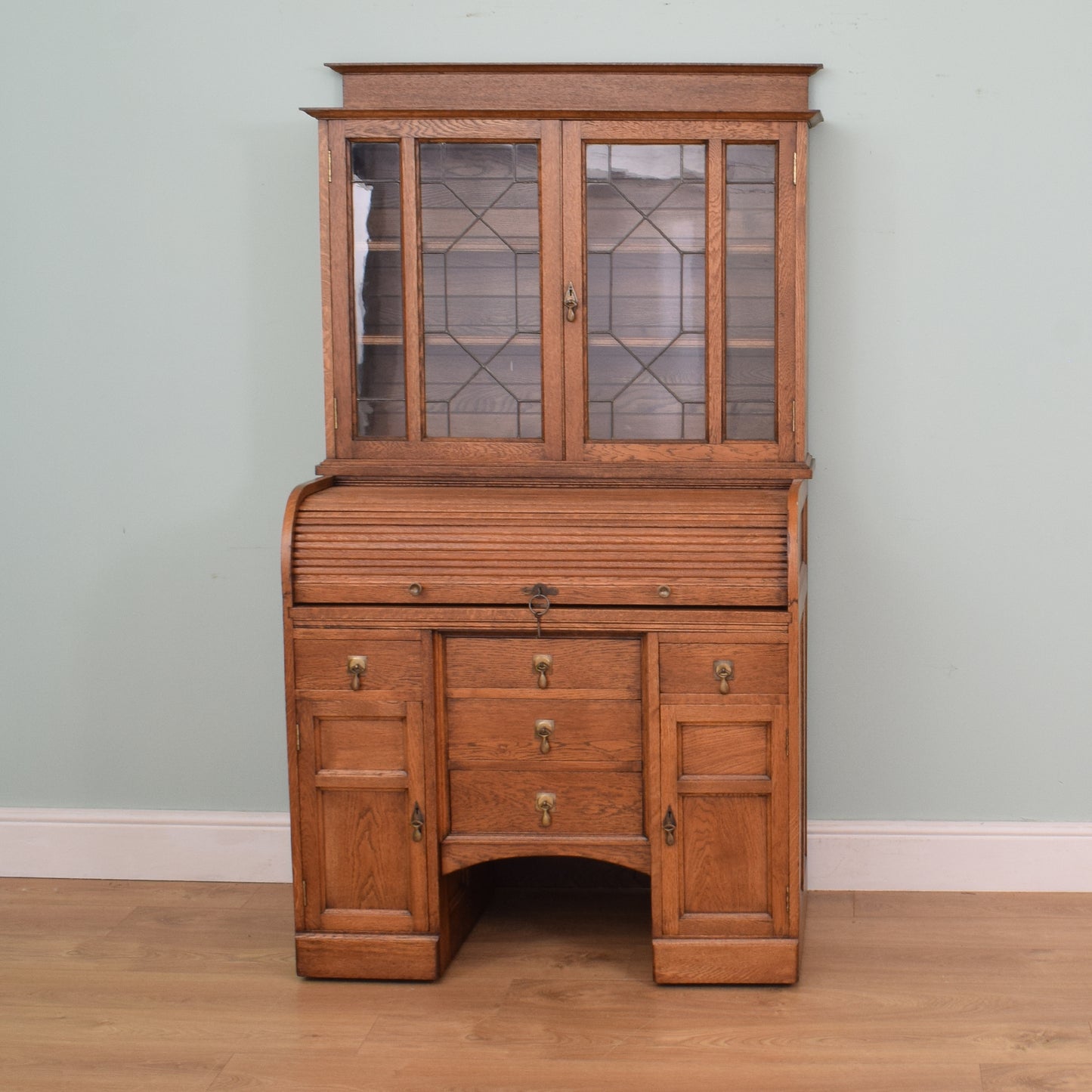 Vintage Oak Roll Top Desk/Bookcase