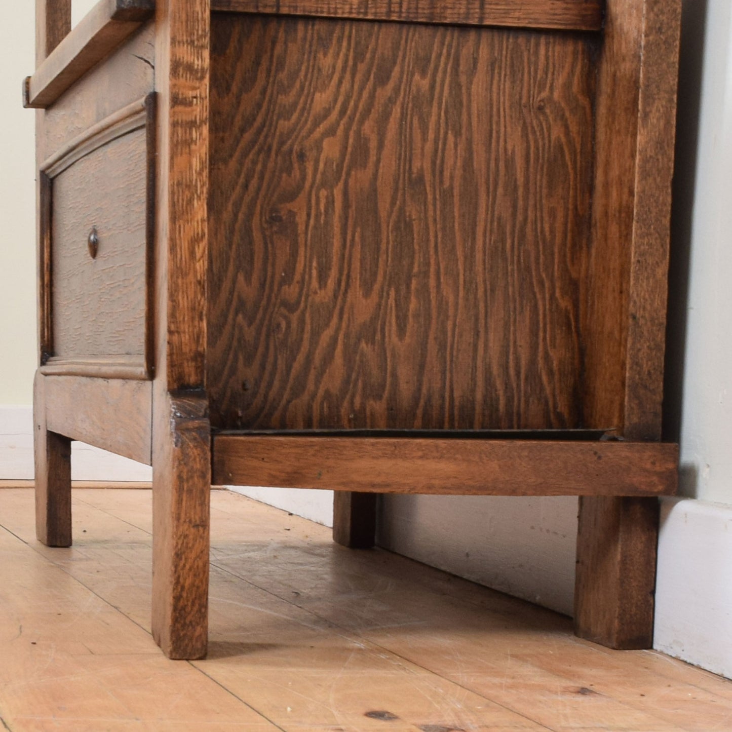 Restored Oak Settle