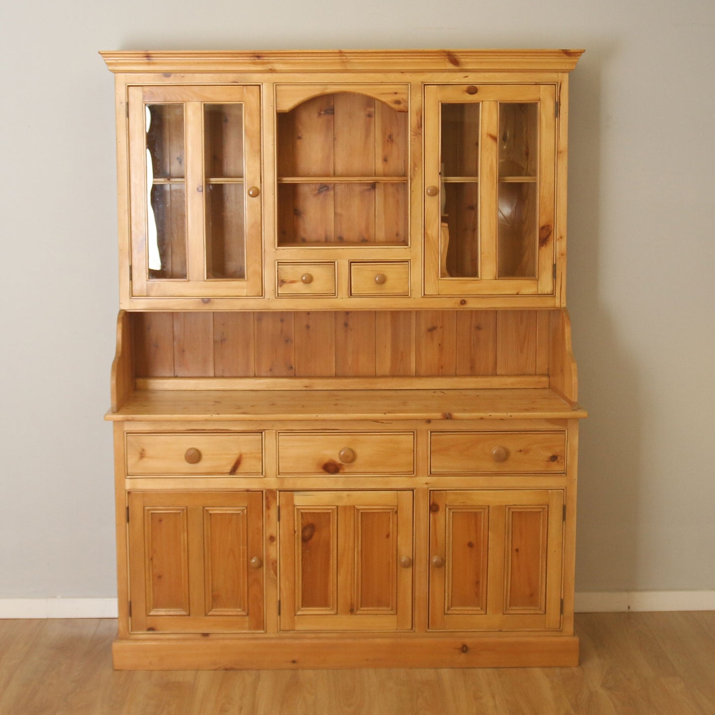 Farmhouse Pine Dresser