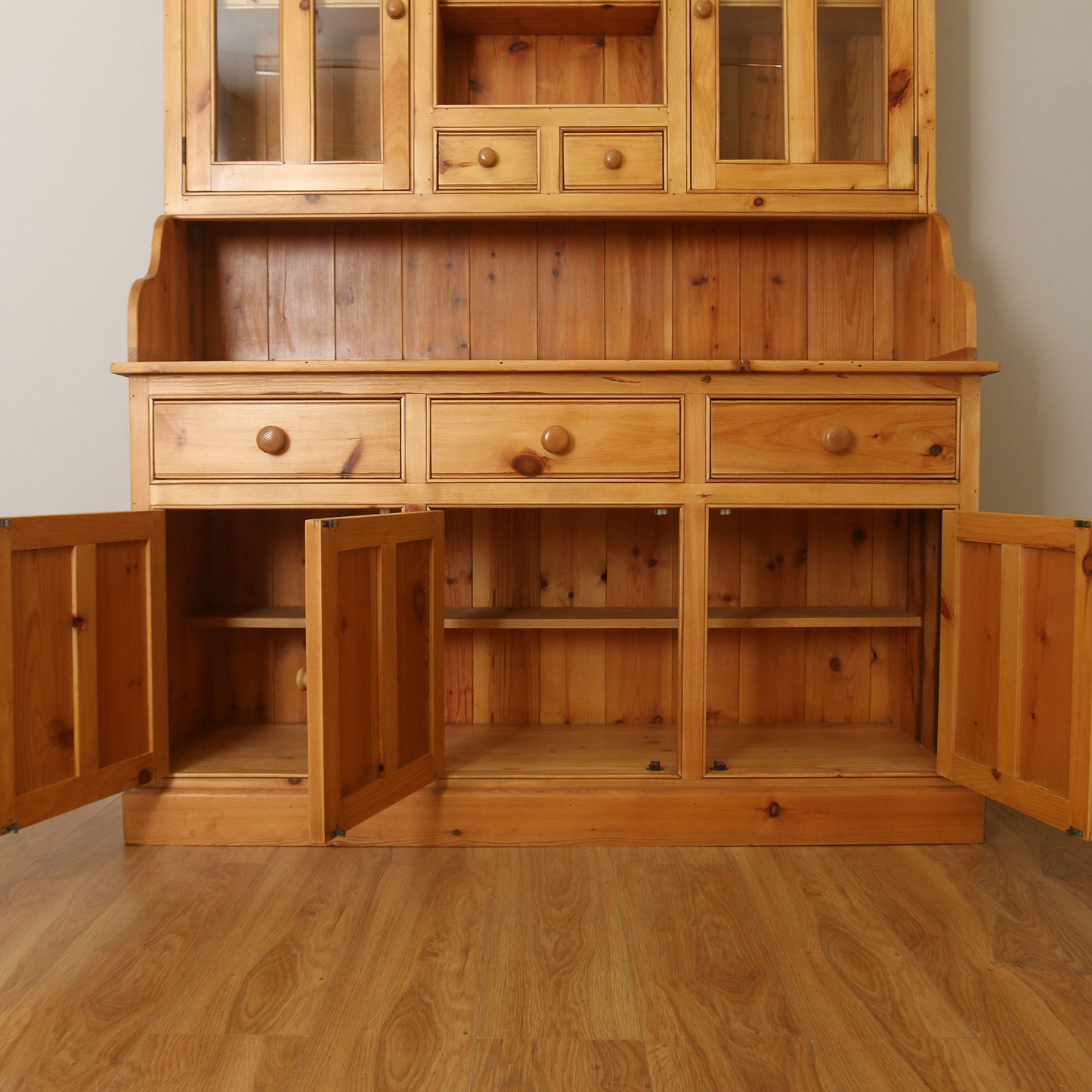 Farmhouse Pine Dresser