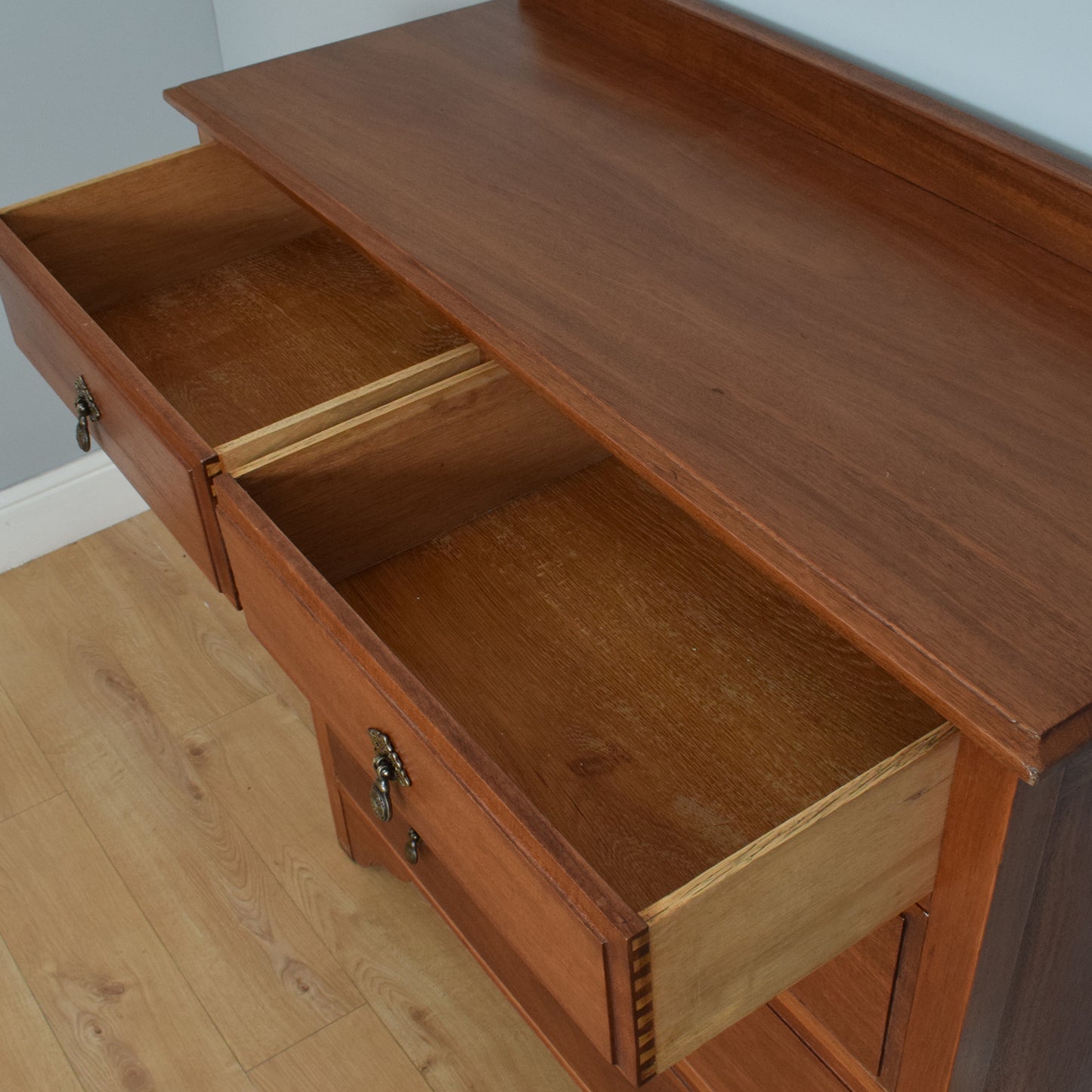 Large Mahogany Chest of Drawers