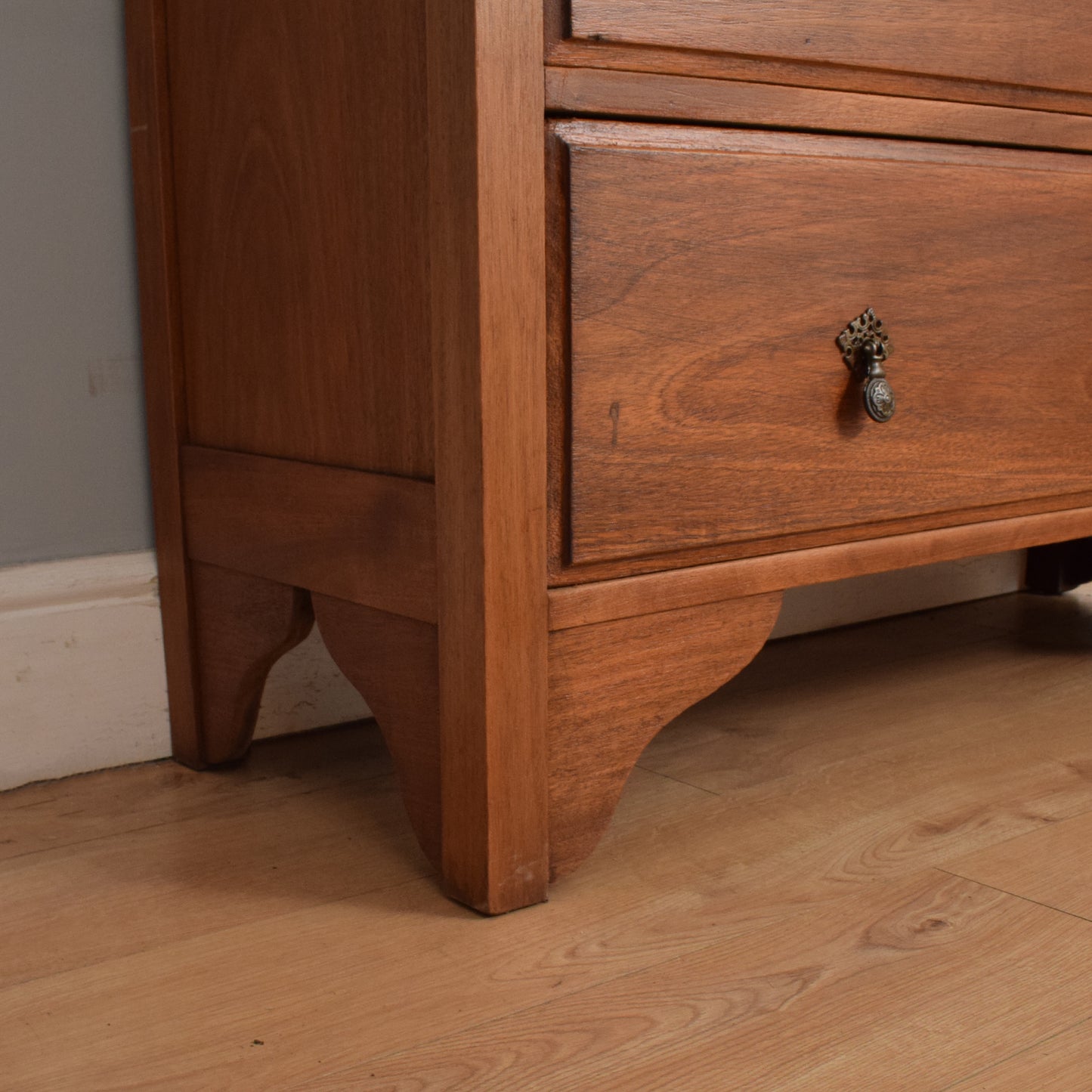 Large Mahogany Chest of Drawers