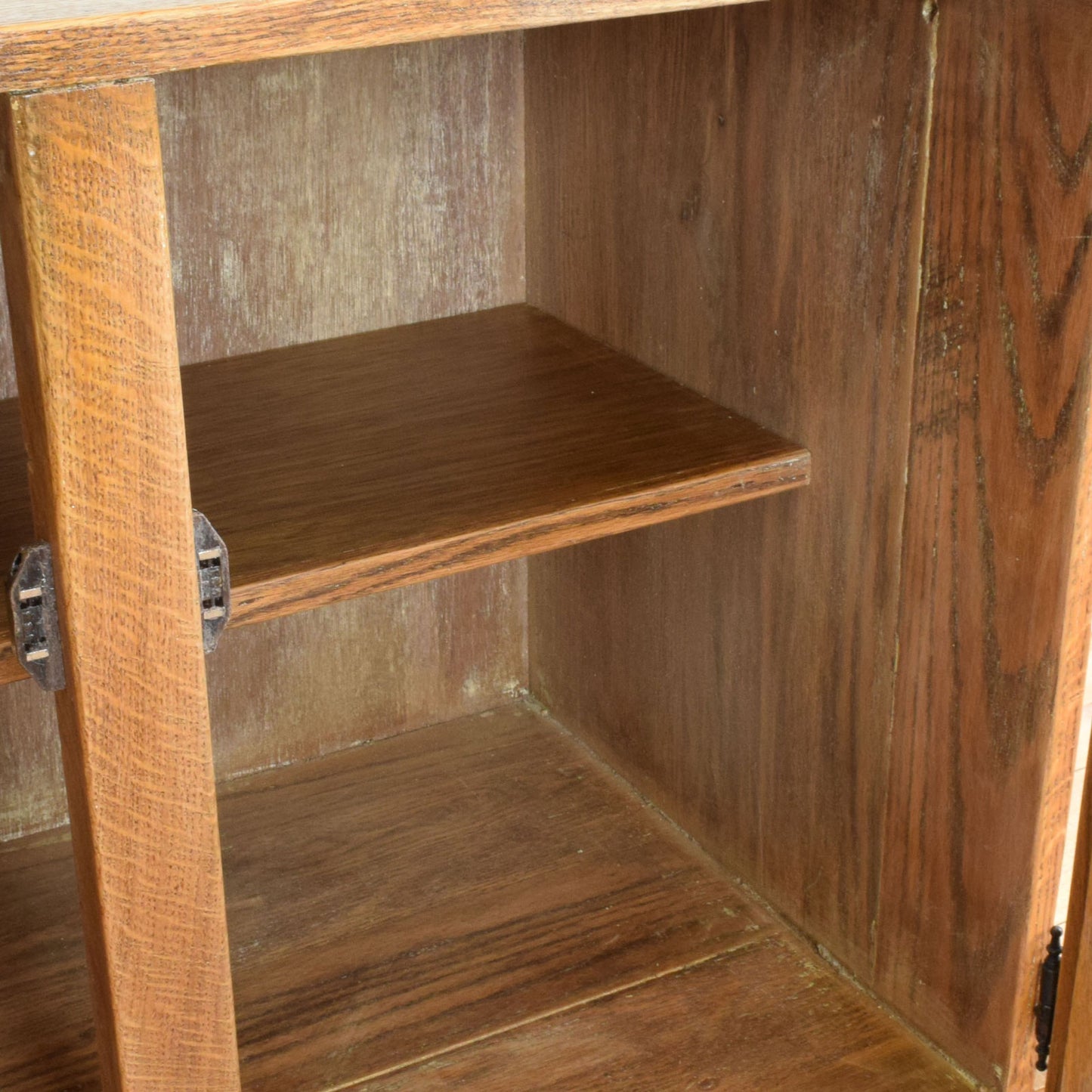 Rustic Farmhouse Style Cheese Rack