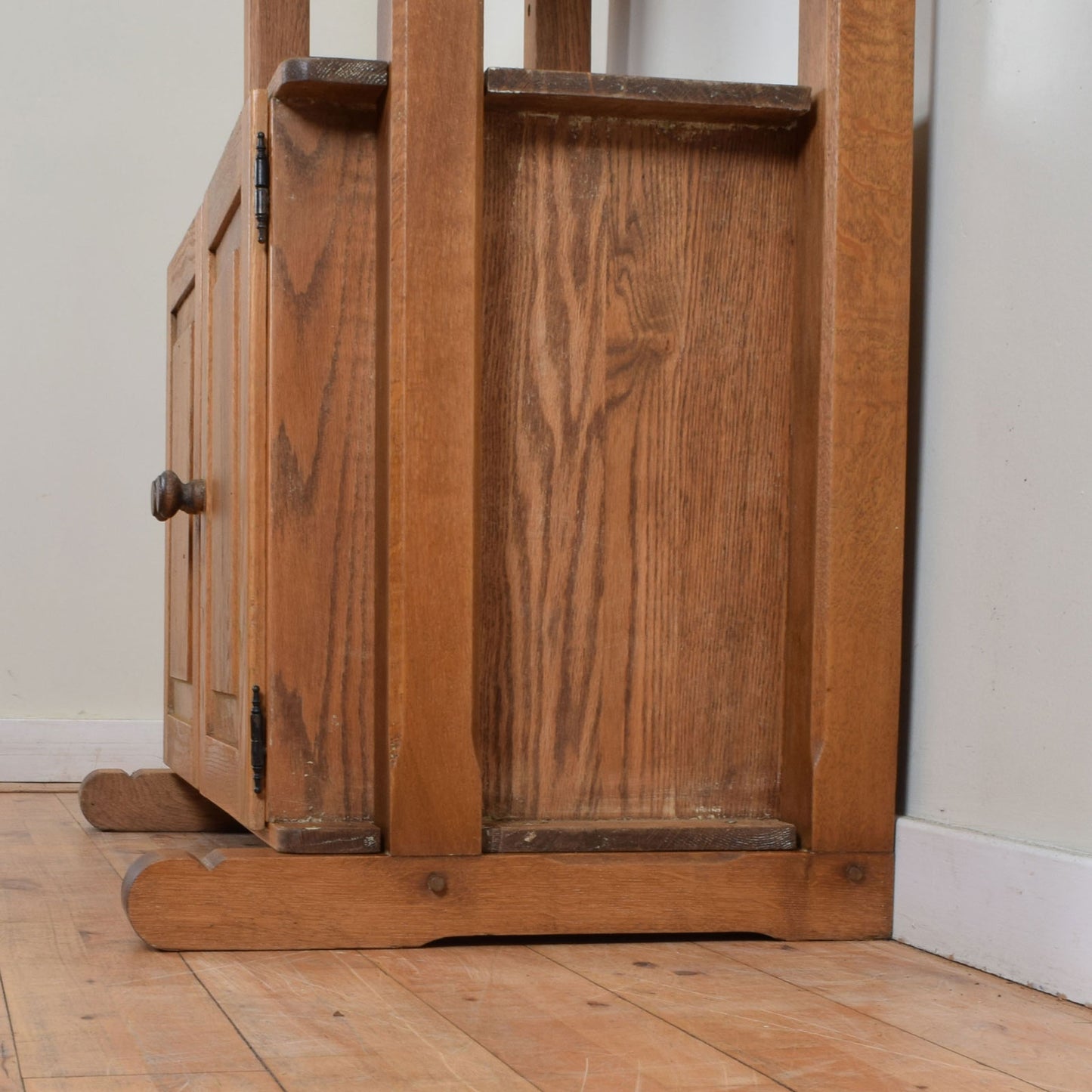 Rustic Farmhouse Style Cheese Rack