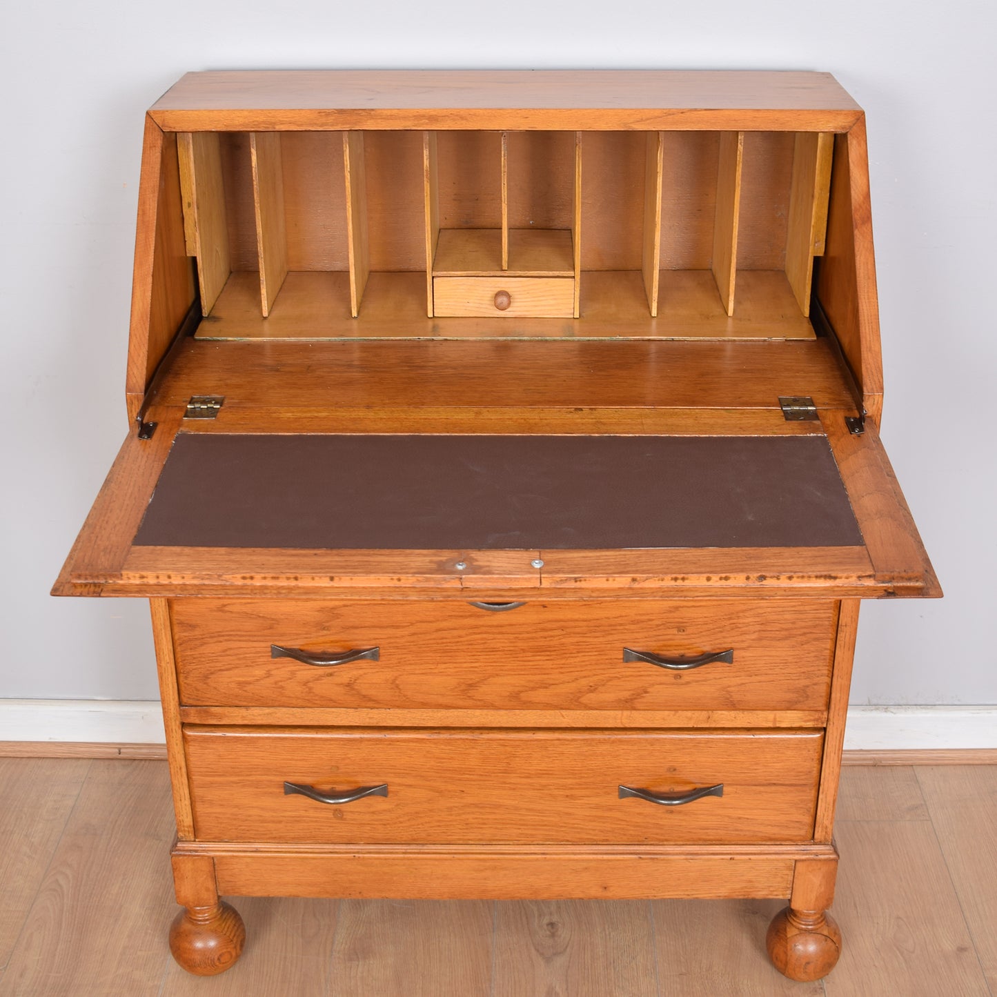 Traditional Oak Bureau