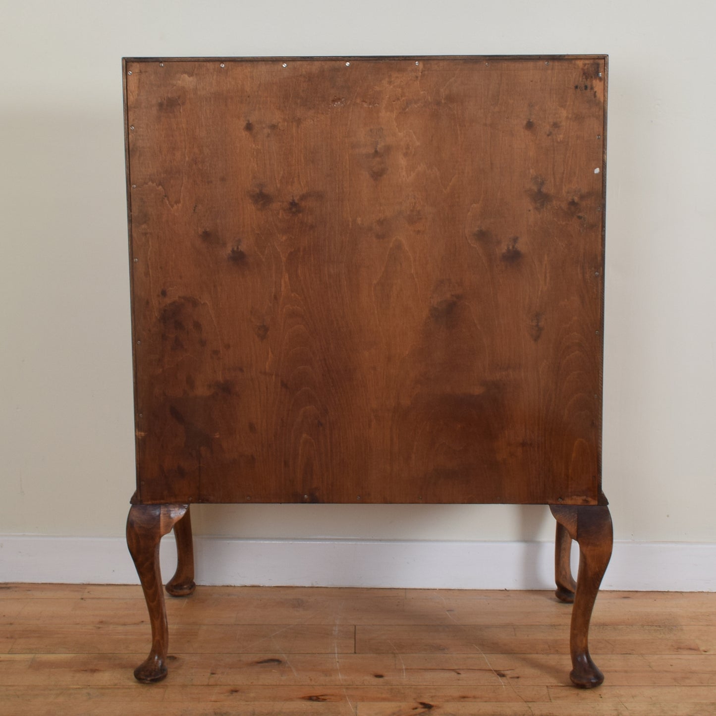 Walnut Veneer Bureau