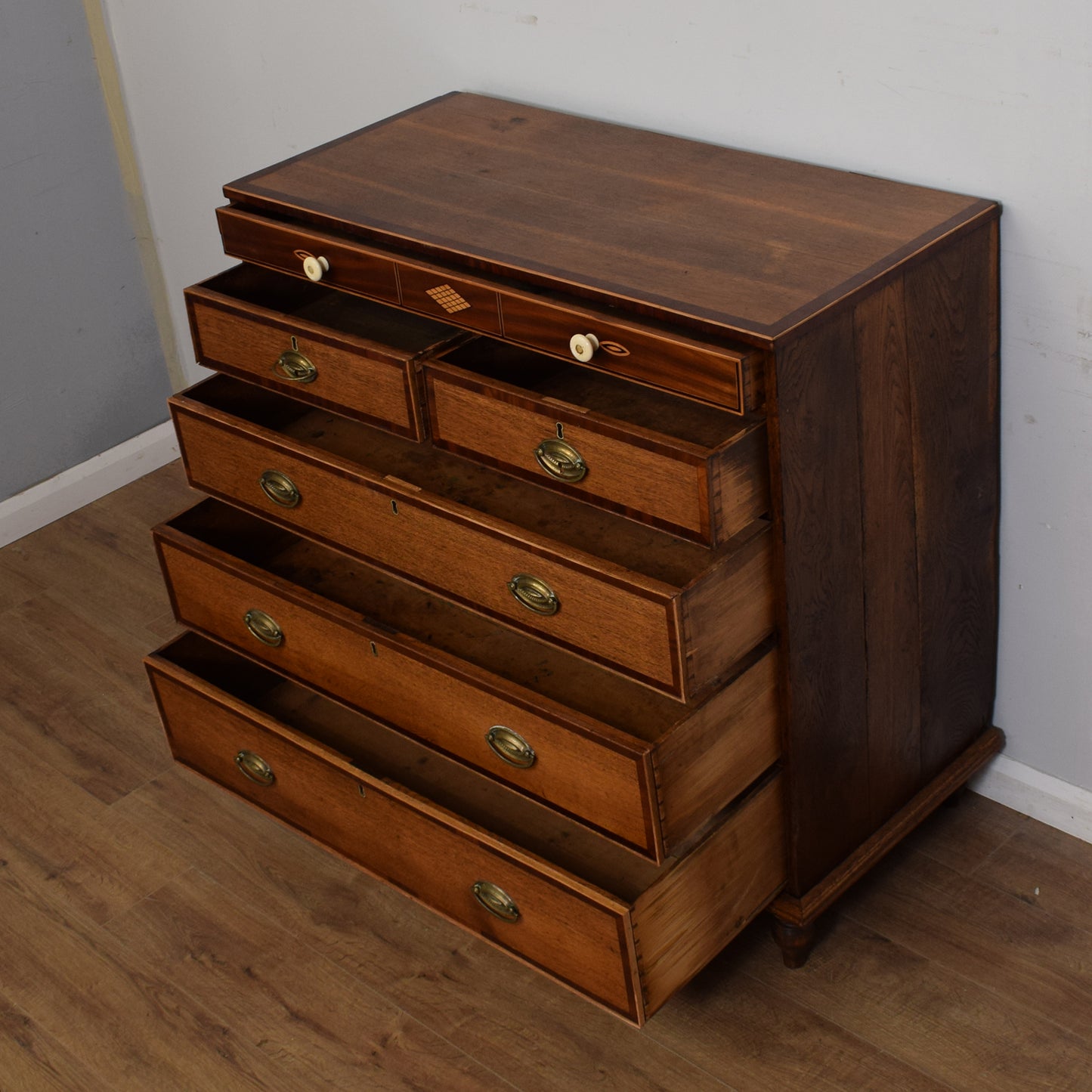 Antique Georgian Chest of Drawers