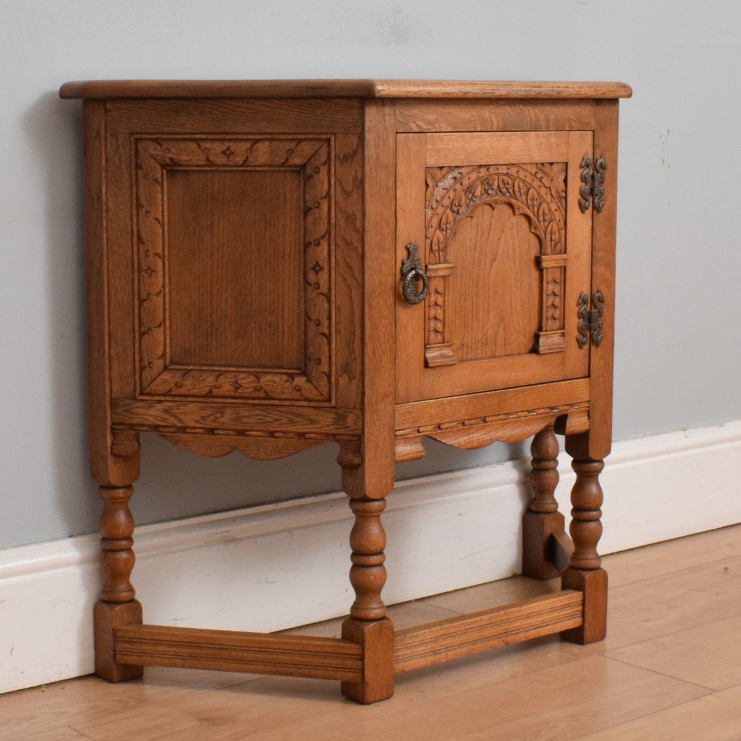 Old Charm Hall Cabinet