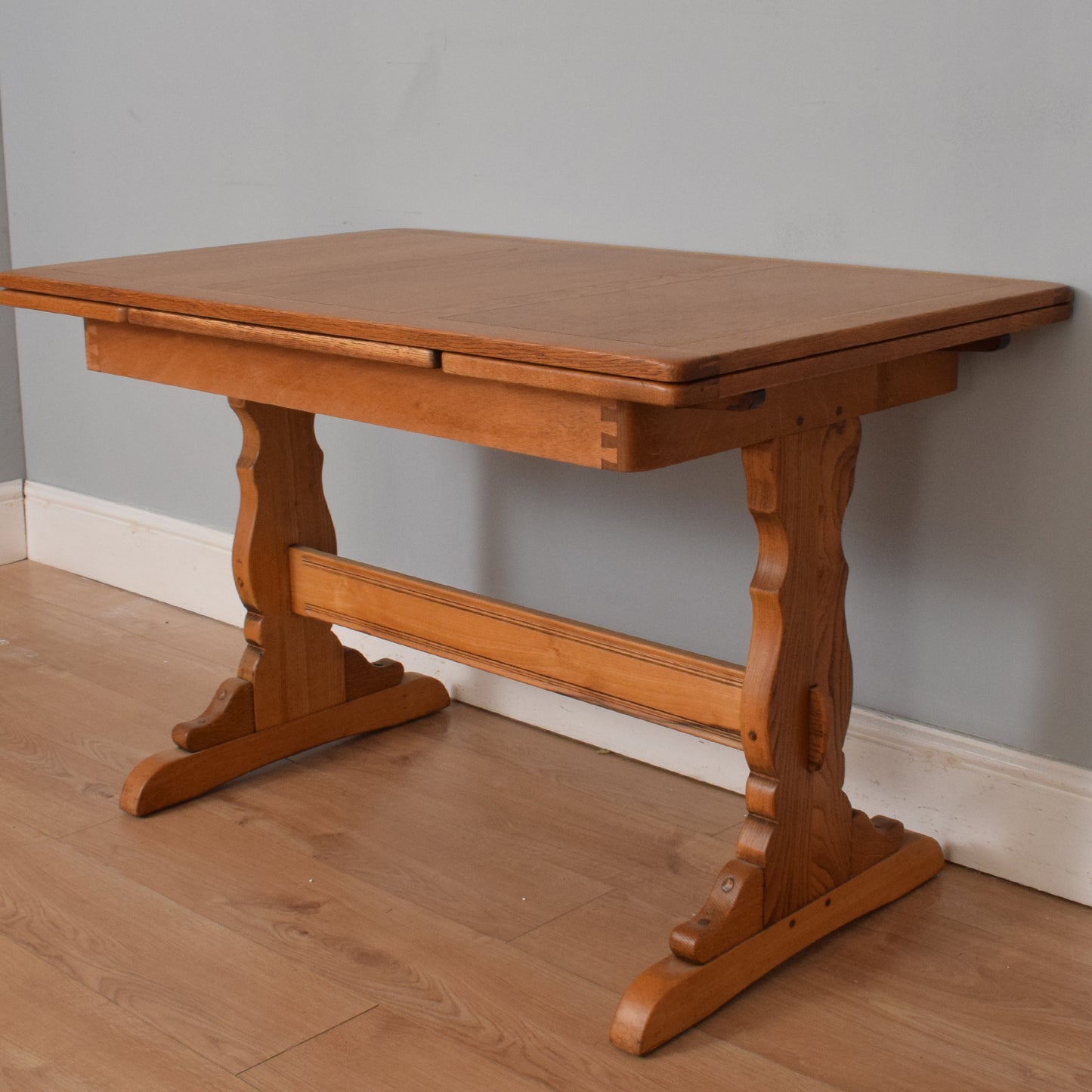 Ercol Draw Leaf Table and Four