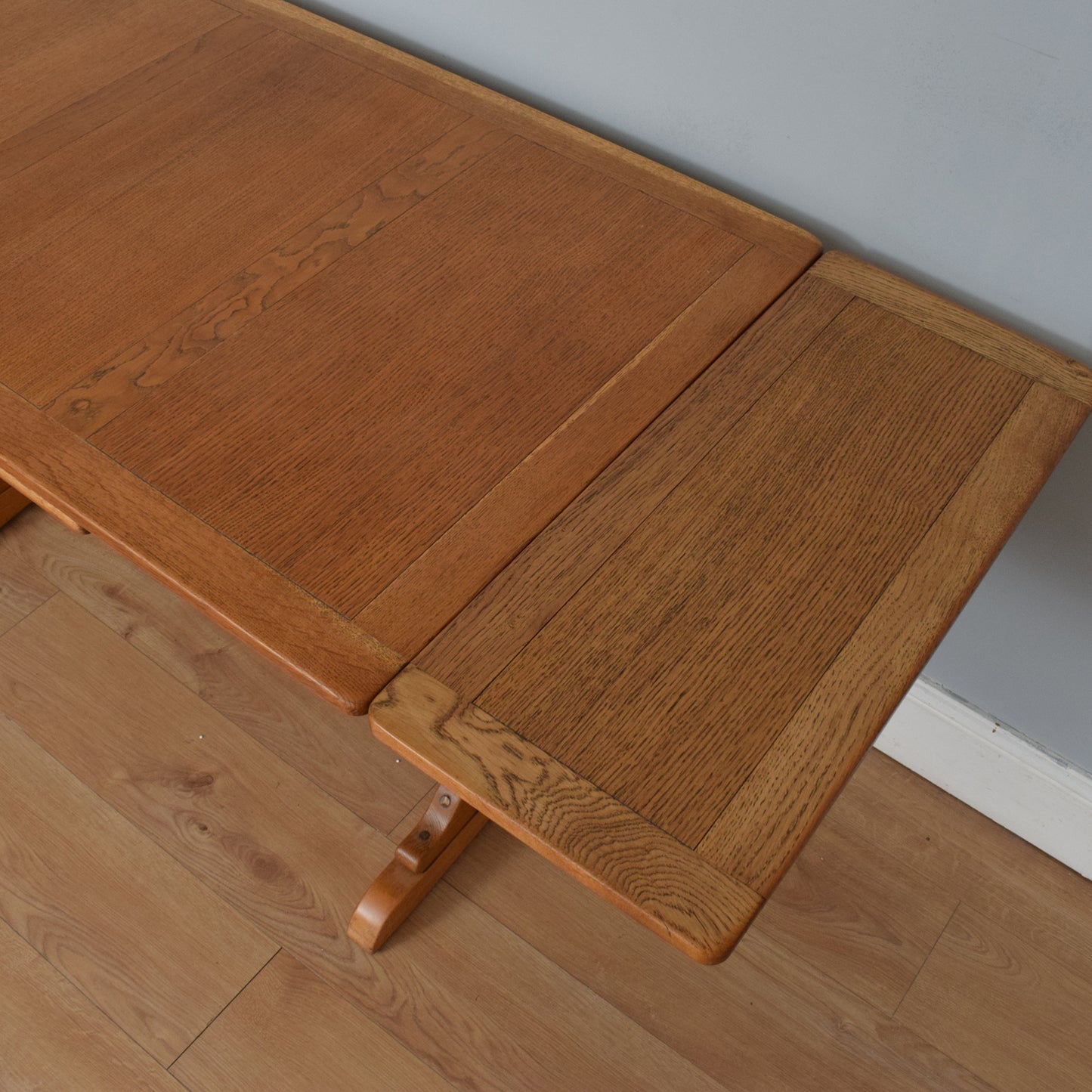 Ercol Draw Leaf Table and Four