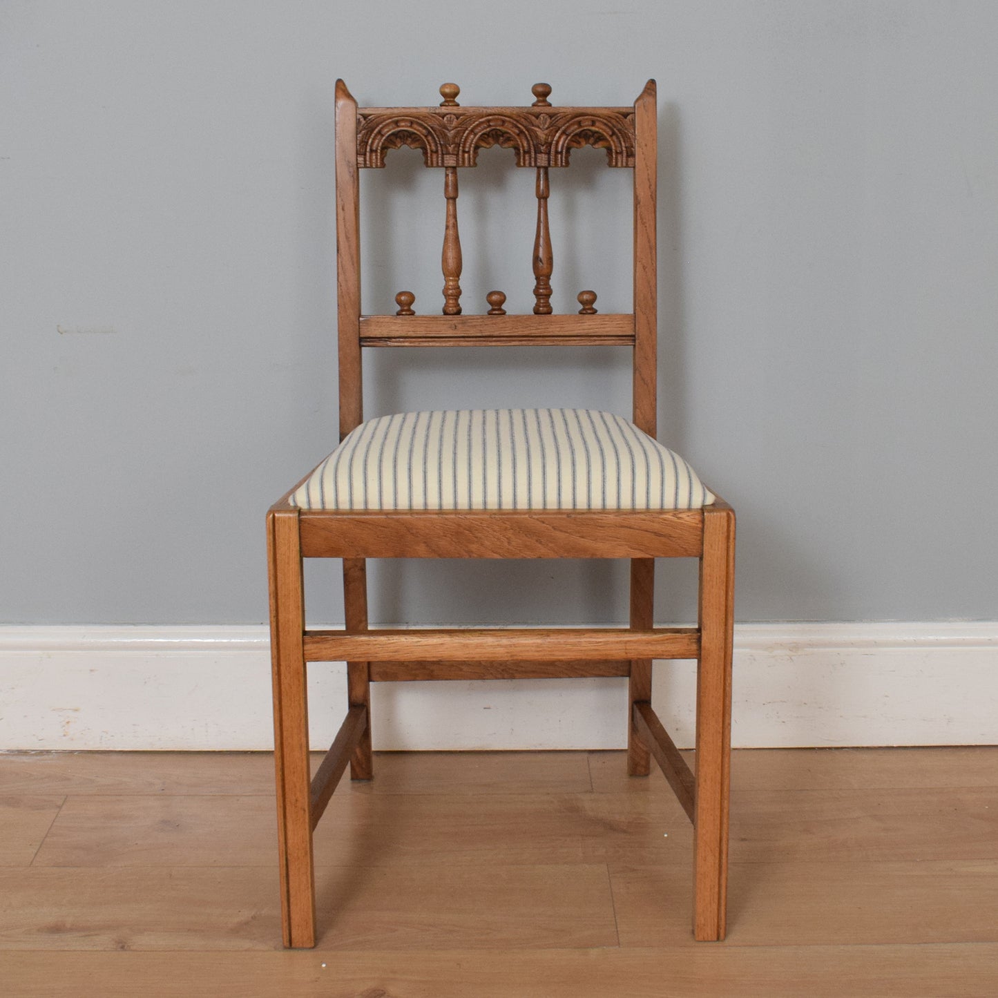 Ercol Draw Leaf Table and Four