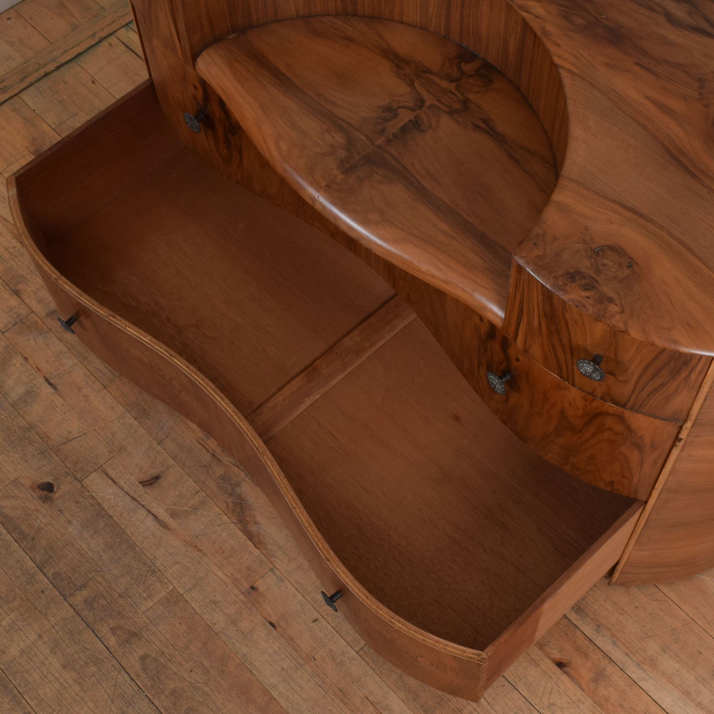 Walnut Veneer Dressing Table