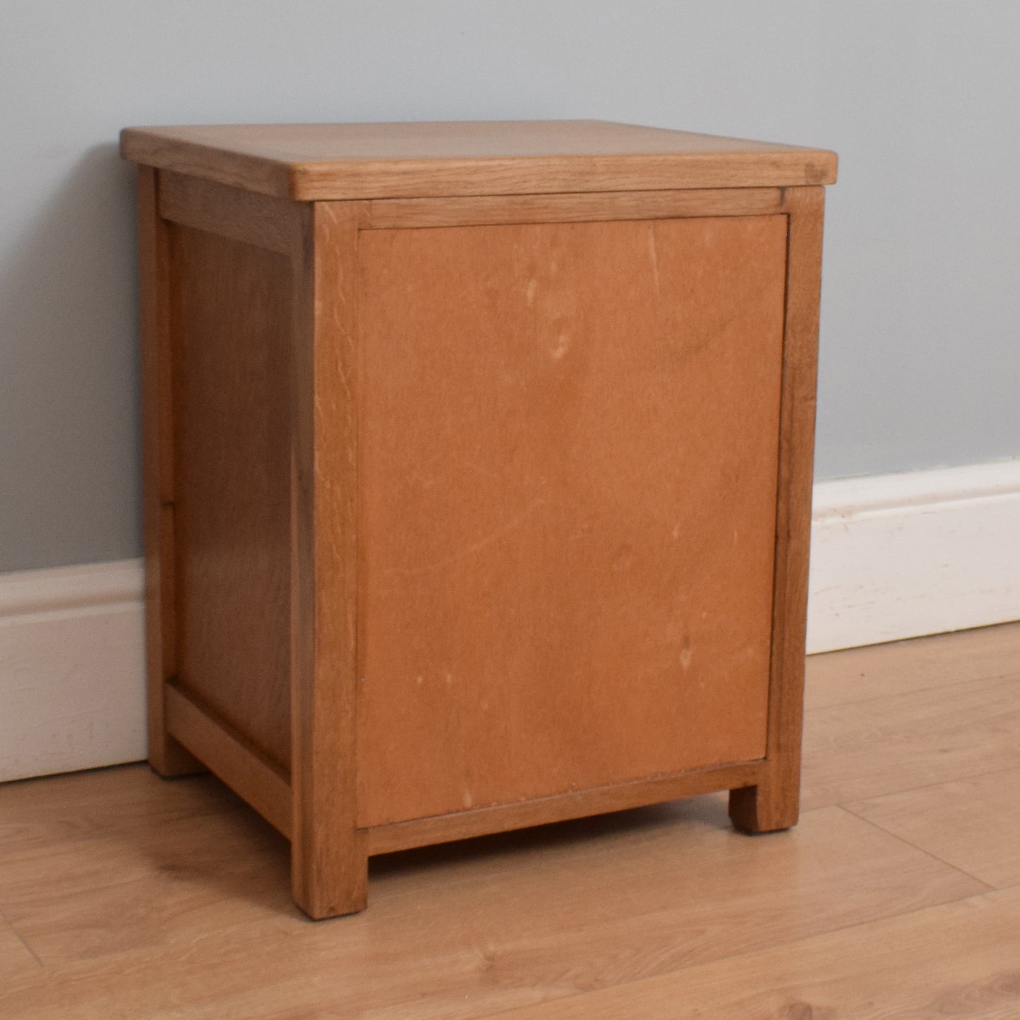 Oak Bedside Cabinet