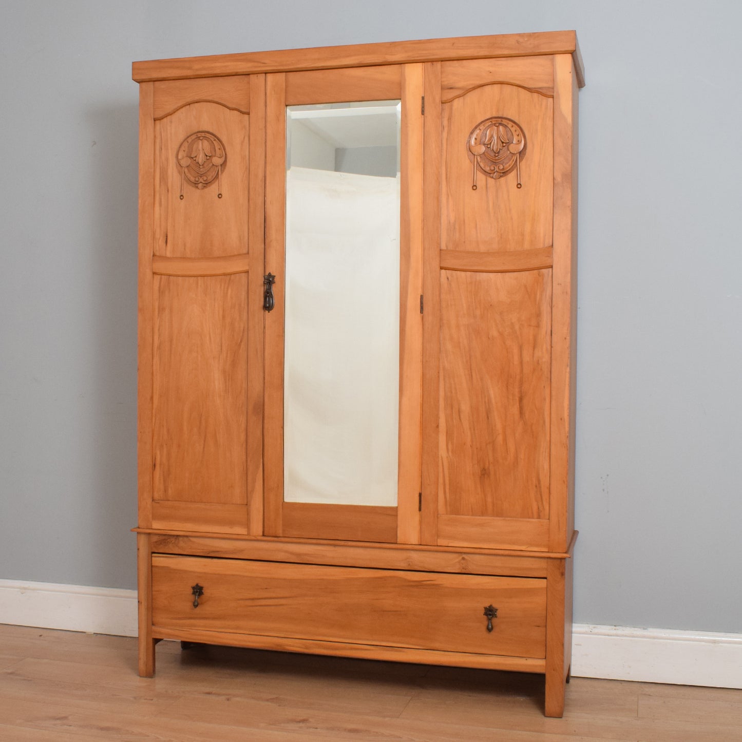 Vintage Edwardian Wardrobe