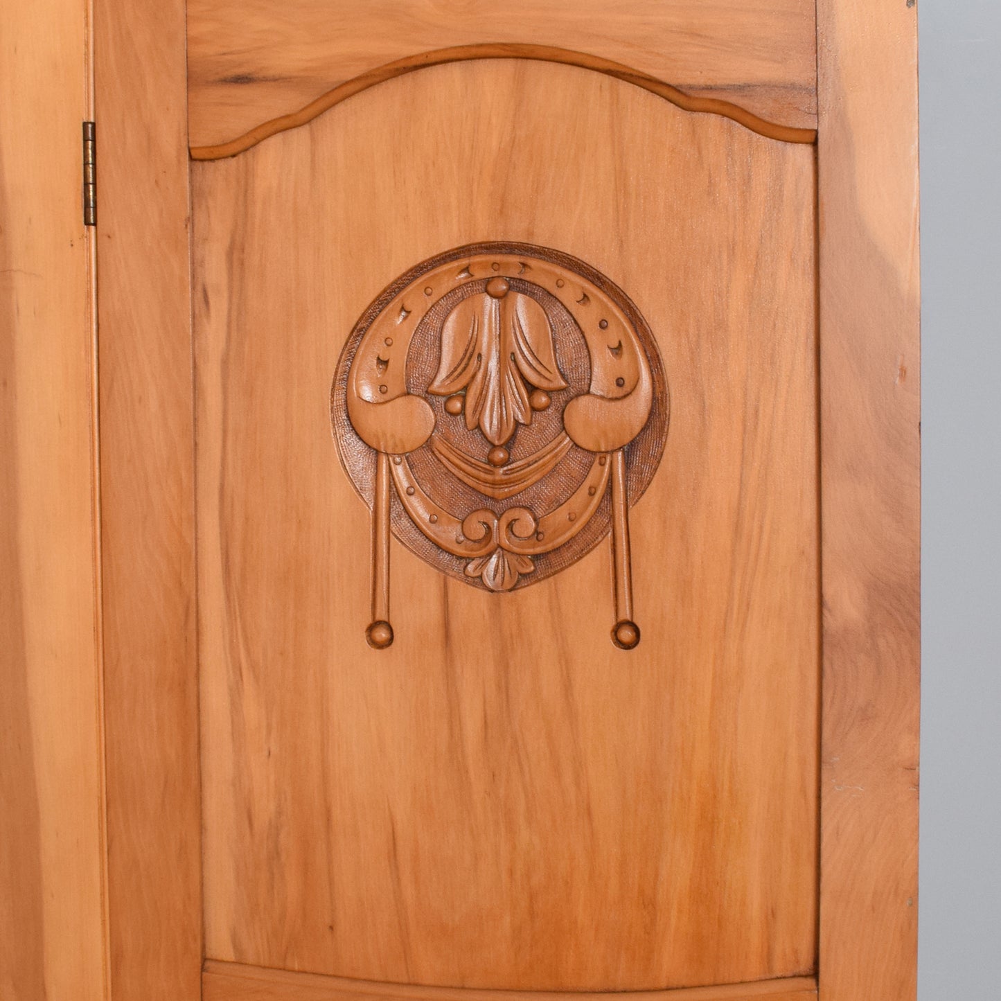 Vintage Edwardian Wardrobe