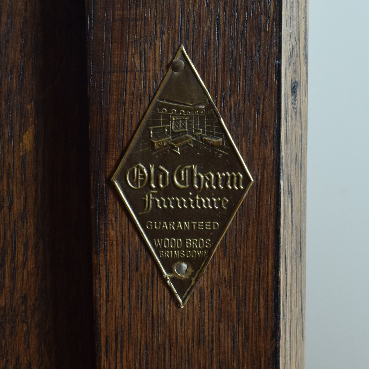 Old Charm Dresser