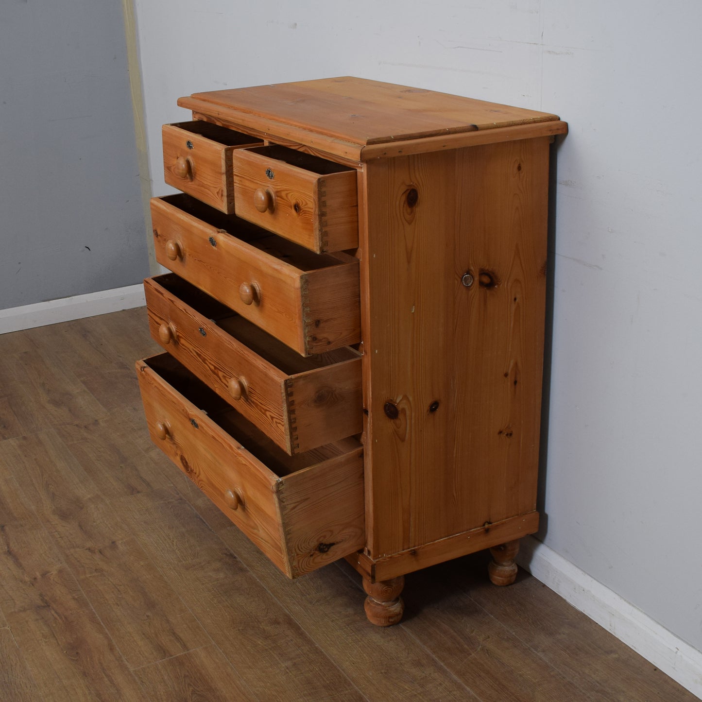 Antique Victorian Pine Chest Of Drawers