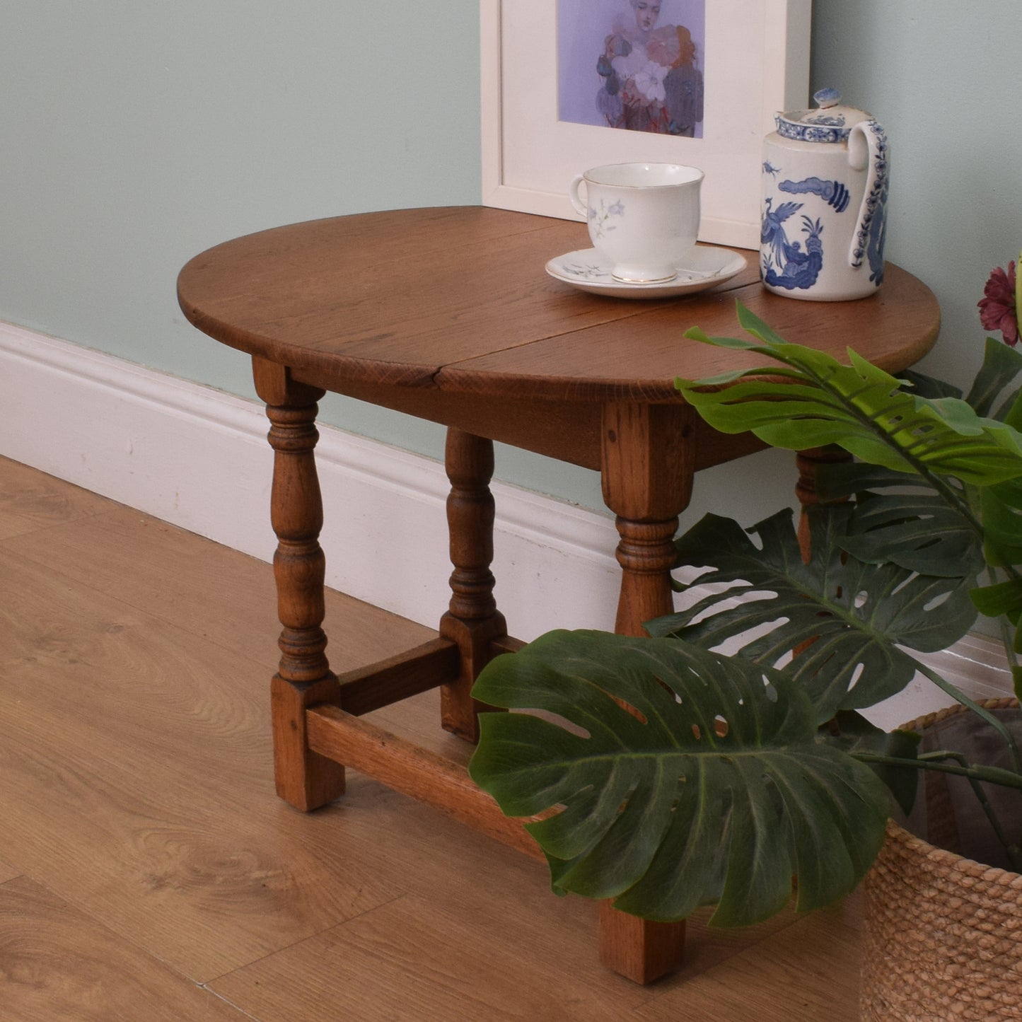 Small Oak Drop Leaf Table