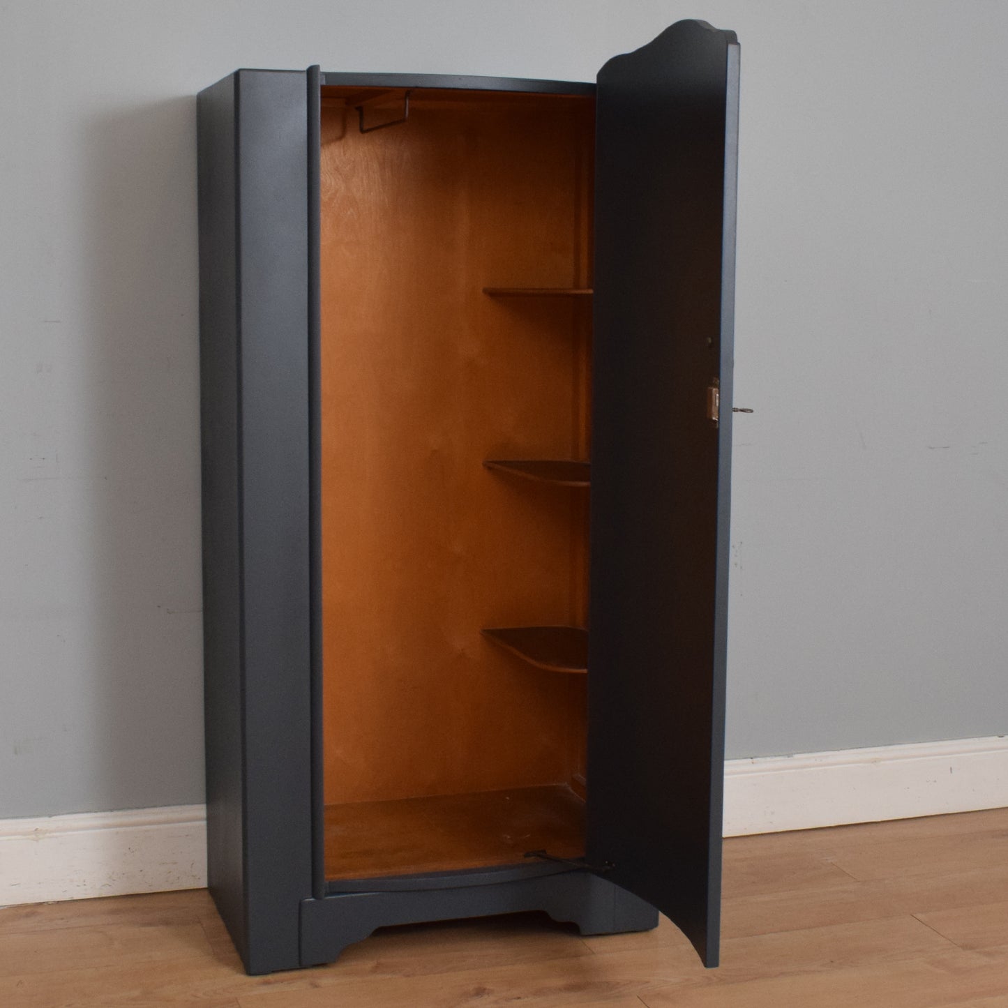 Painted Single Door Hallrobe
