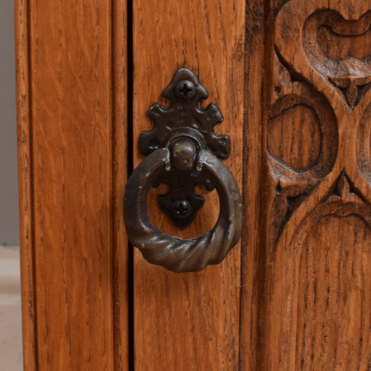 Carved Oak Bedside