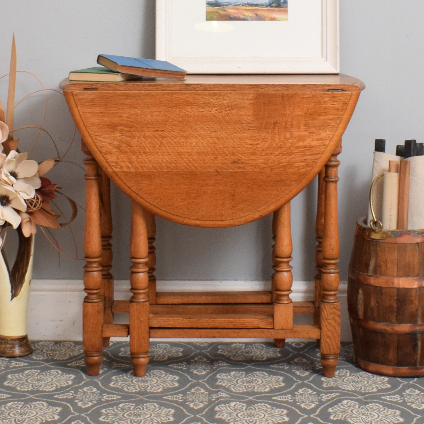 Traditional Oak Drop-Leaf Table