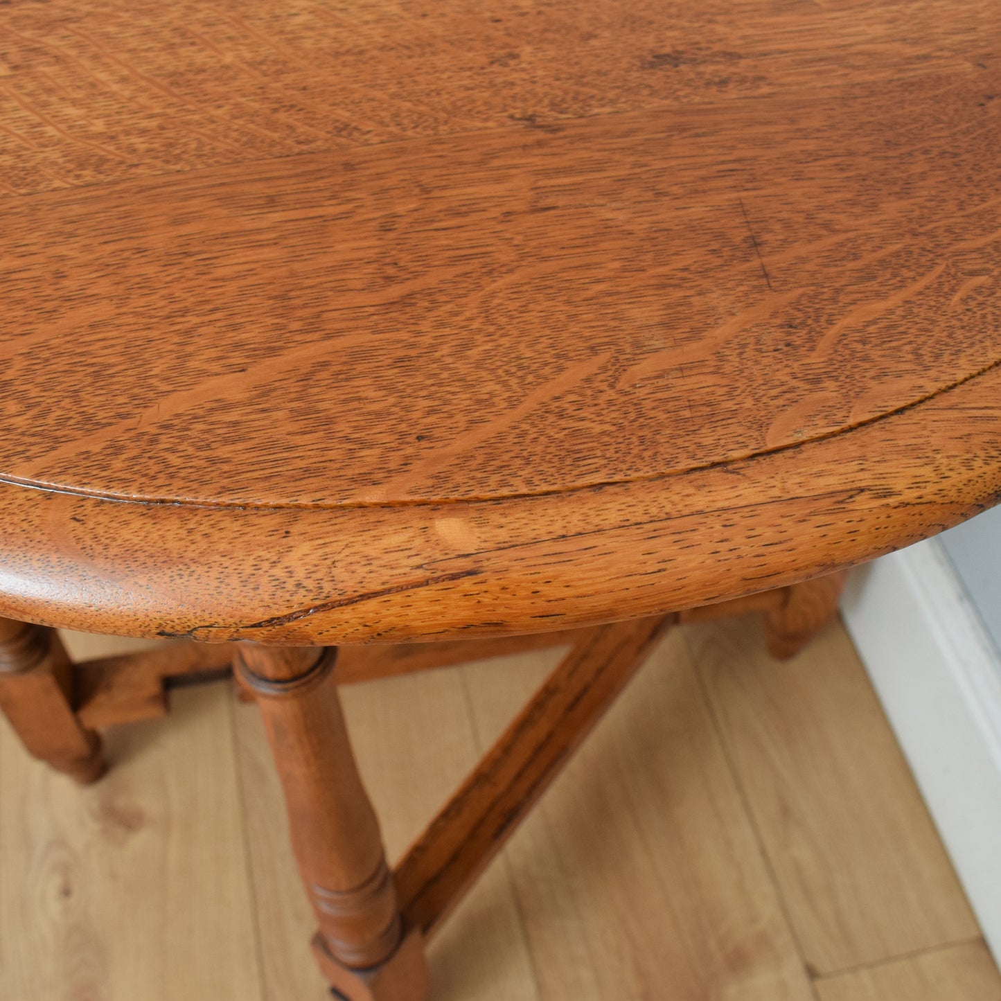 Traditional Oak Drop-Leaf Table