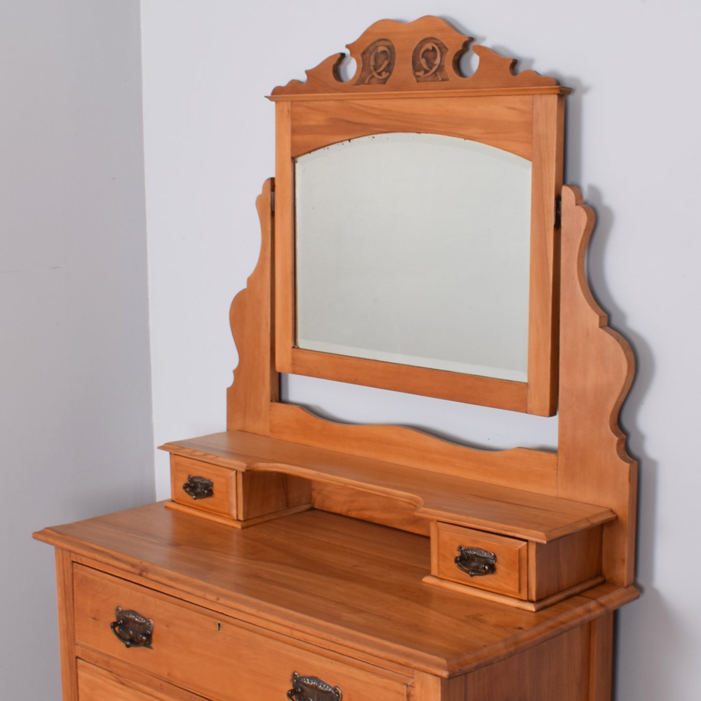 Edwardian Style Dressing Table