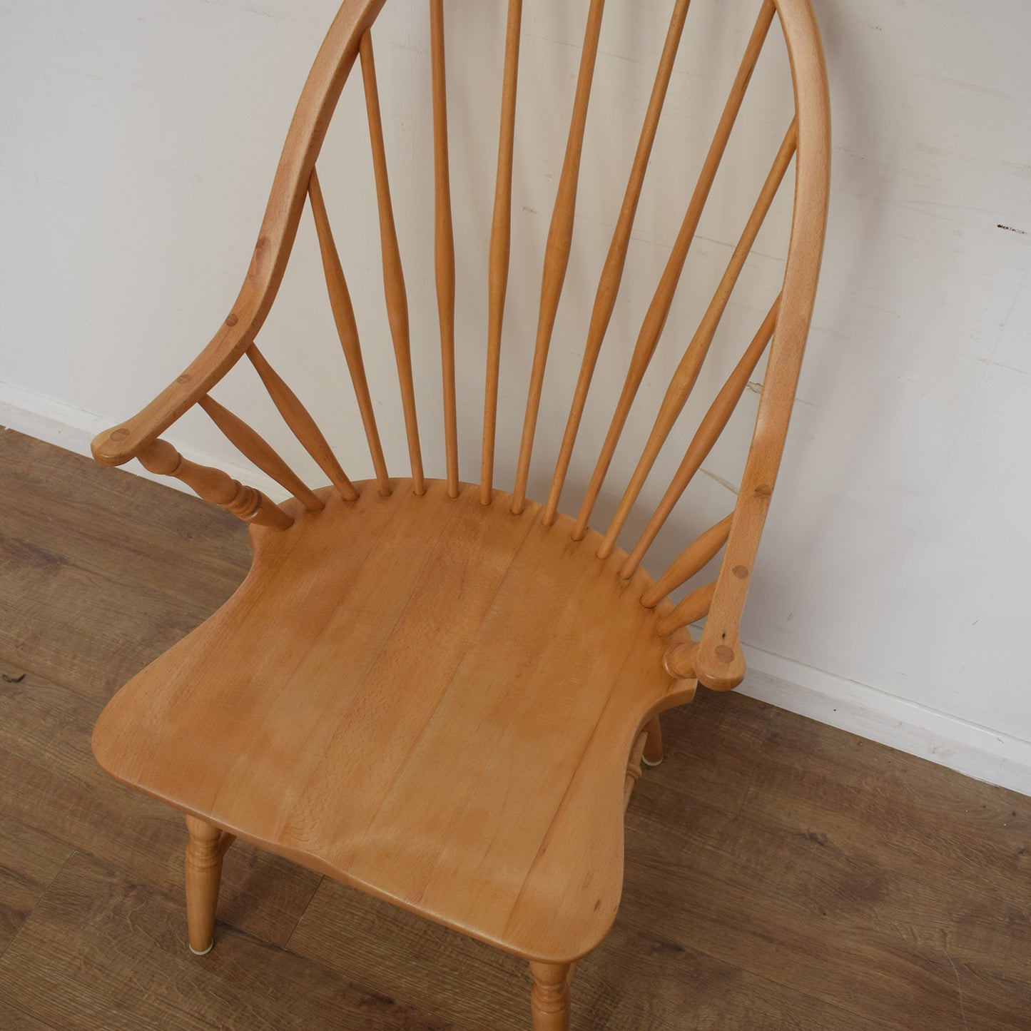 Windsor Style Oak Table And Six Chairs