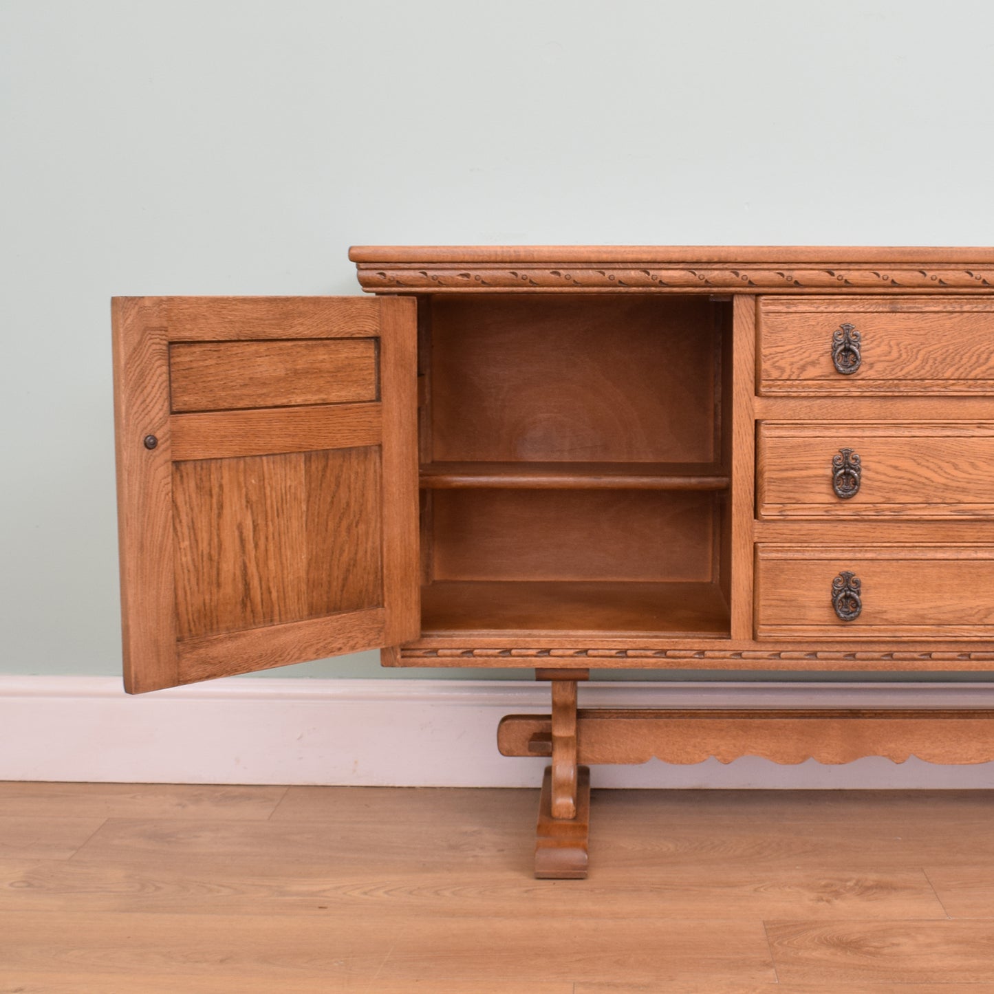 Vintage Old Charm Sideboard