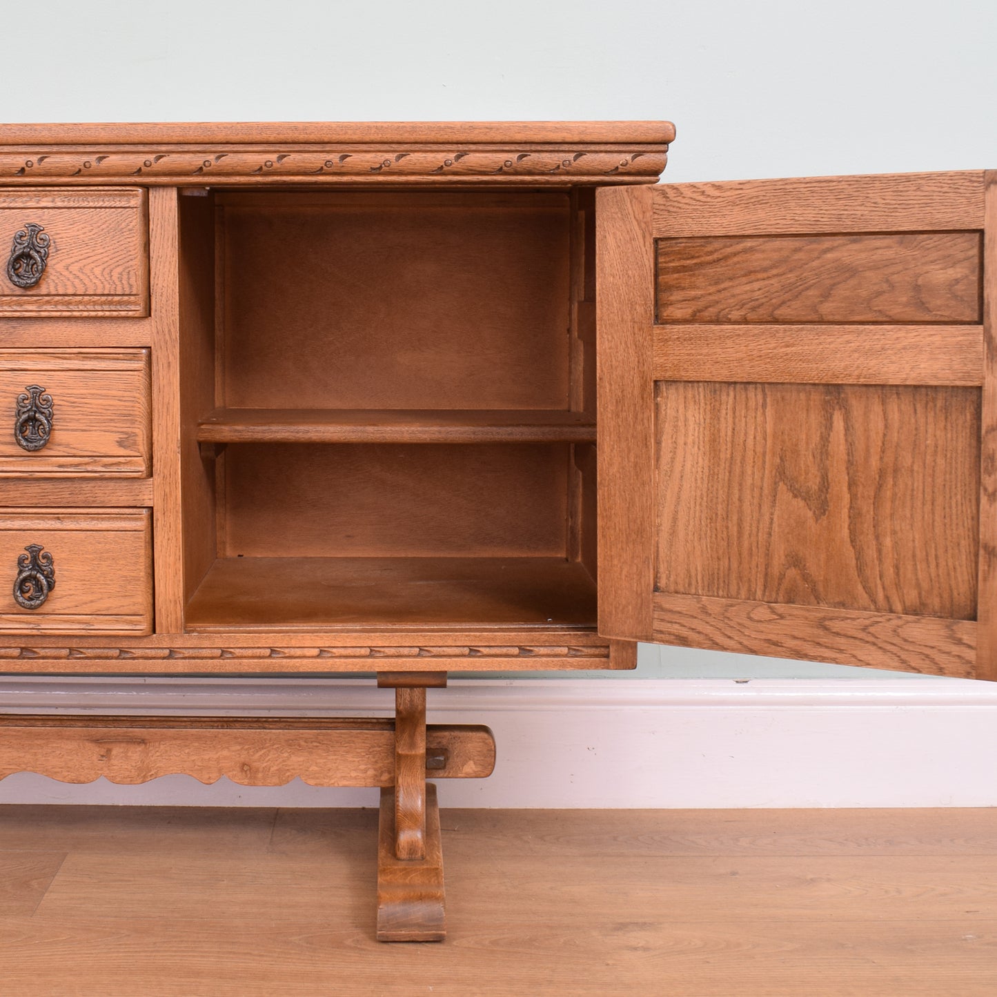 Vintage Old Charm Sideboard