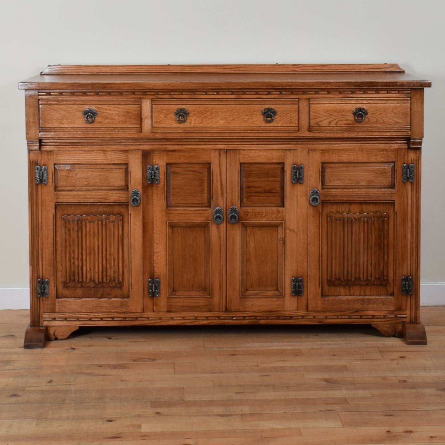 Old Charm Sideboard
