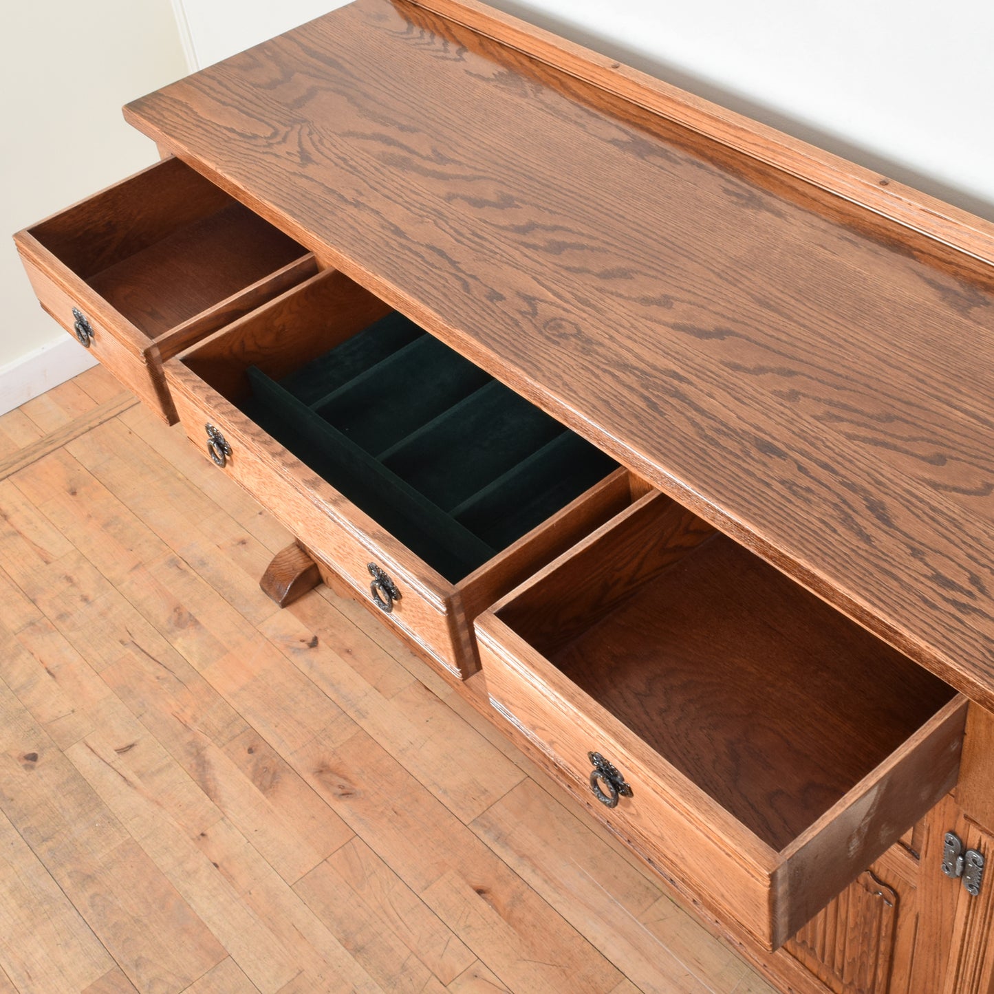 Old Charm Sideboard